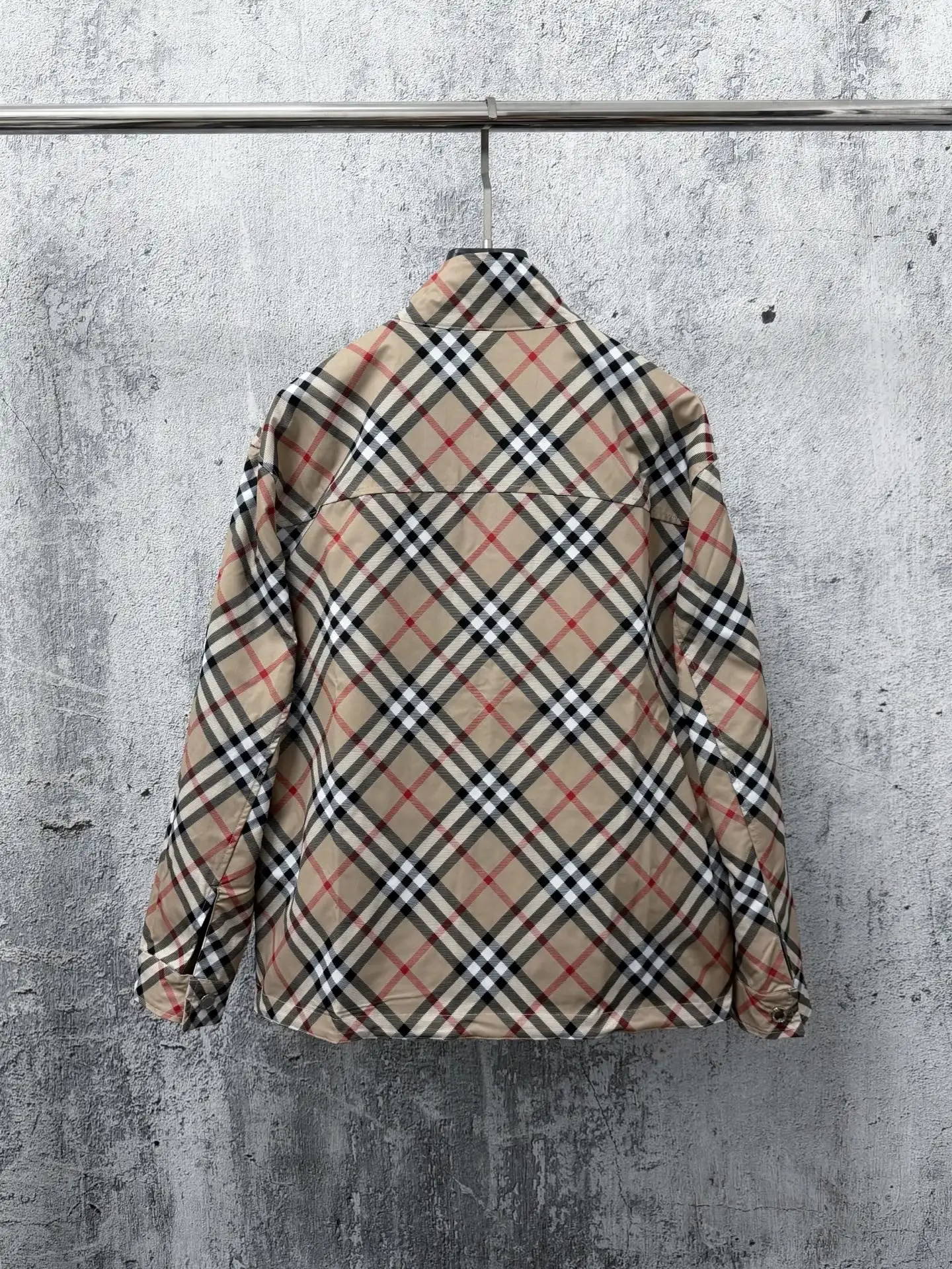 Reversible Vintage Check Hooded Jacket D28523557 — view 2