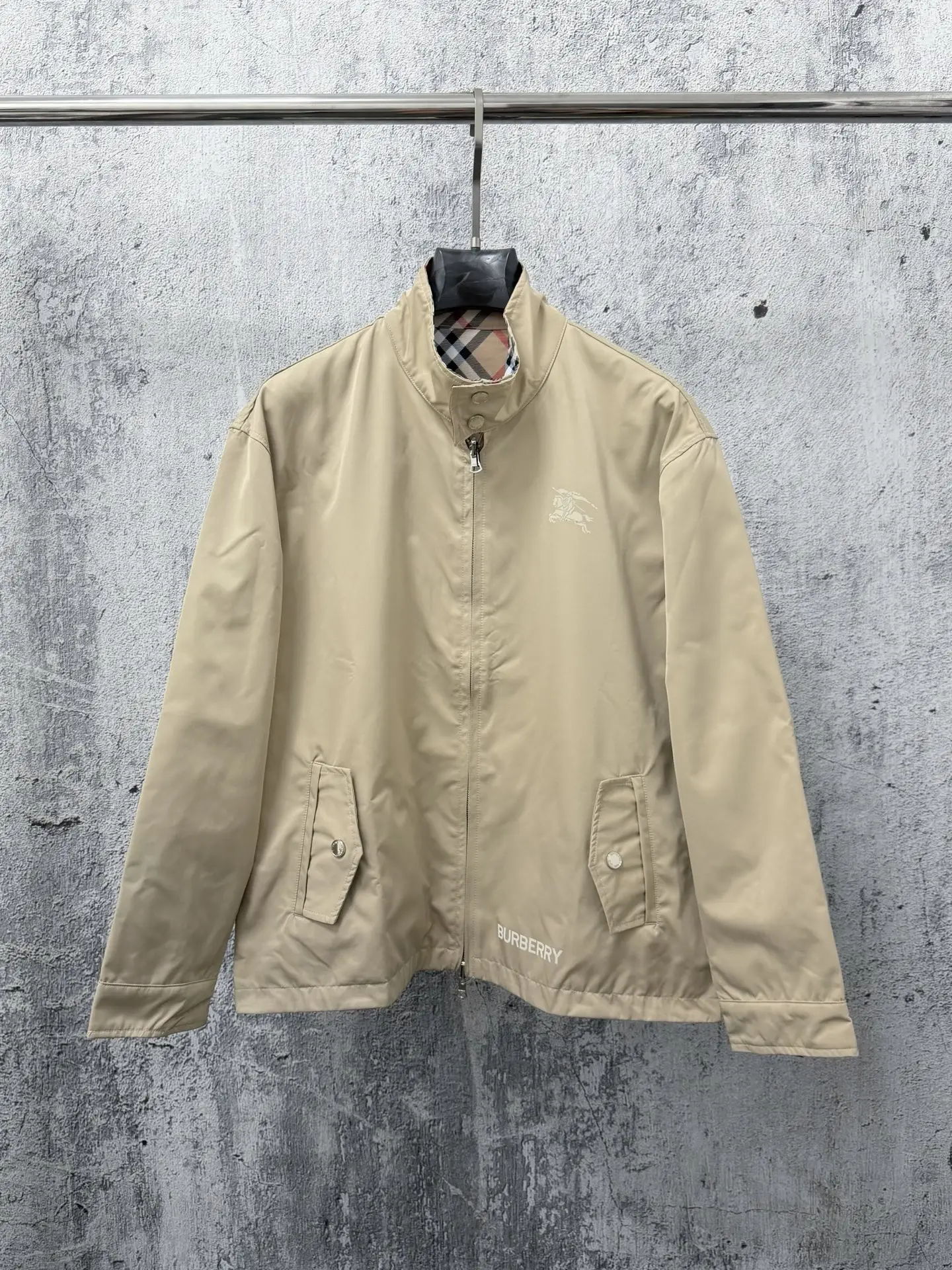 Reversible Vintage Check Hooded Jacket D28523557 — view 3