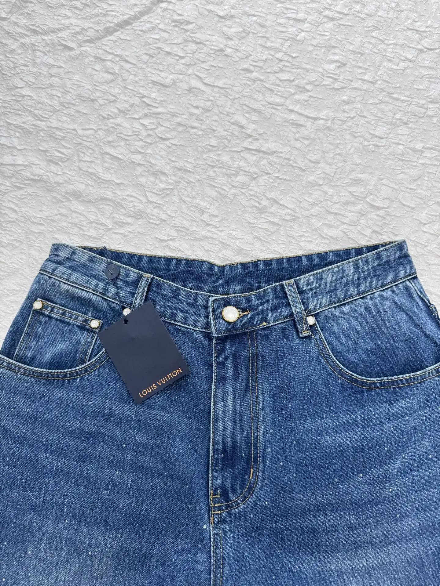 Crystal-Embellished Straight-Leg Jeans D28519930 — view 4