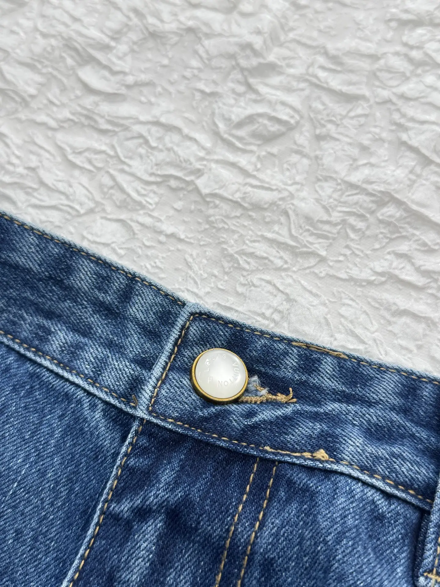 Crystal-Embellished Straight-Leg Jeans D28519930 — view 6