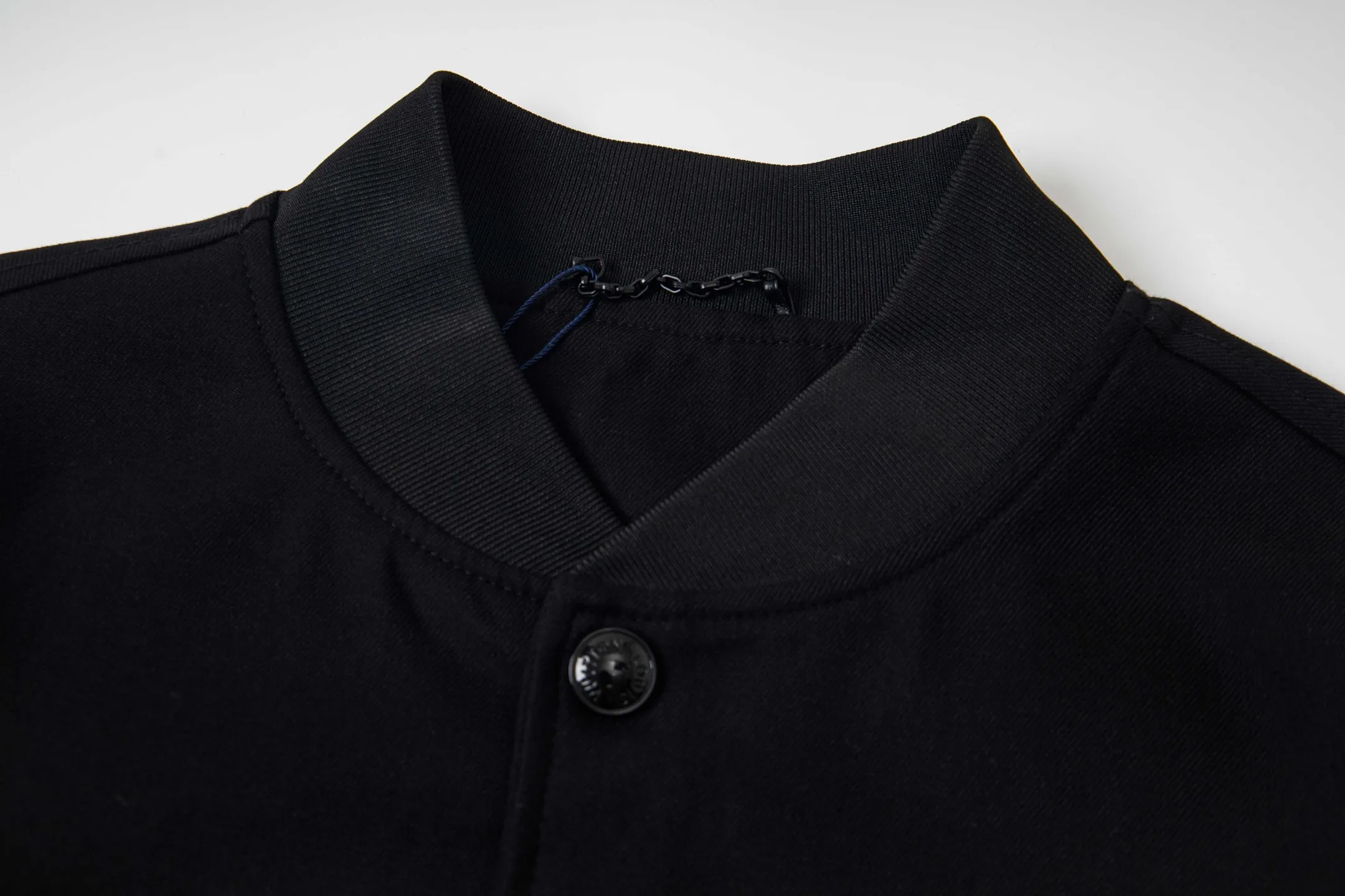 Embellished Wool-Blend Bomber Jacket D29522190 — view 3
