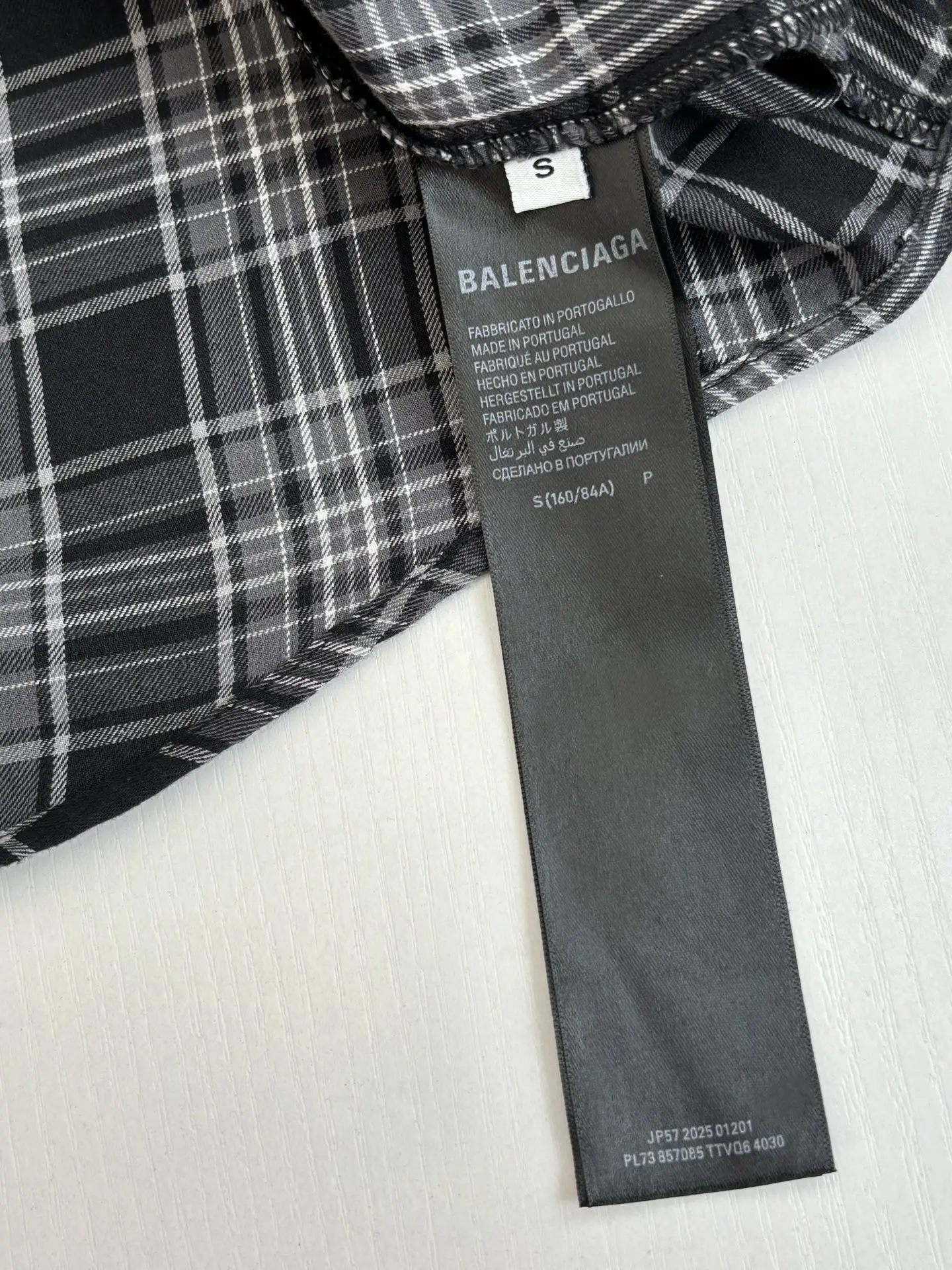 Layered Plaid Flannel Hooded Shirt D30022610 — view 9