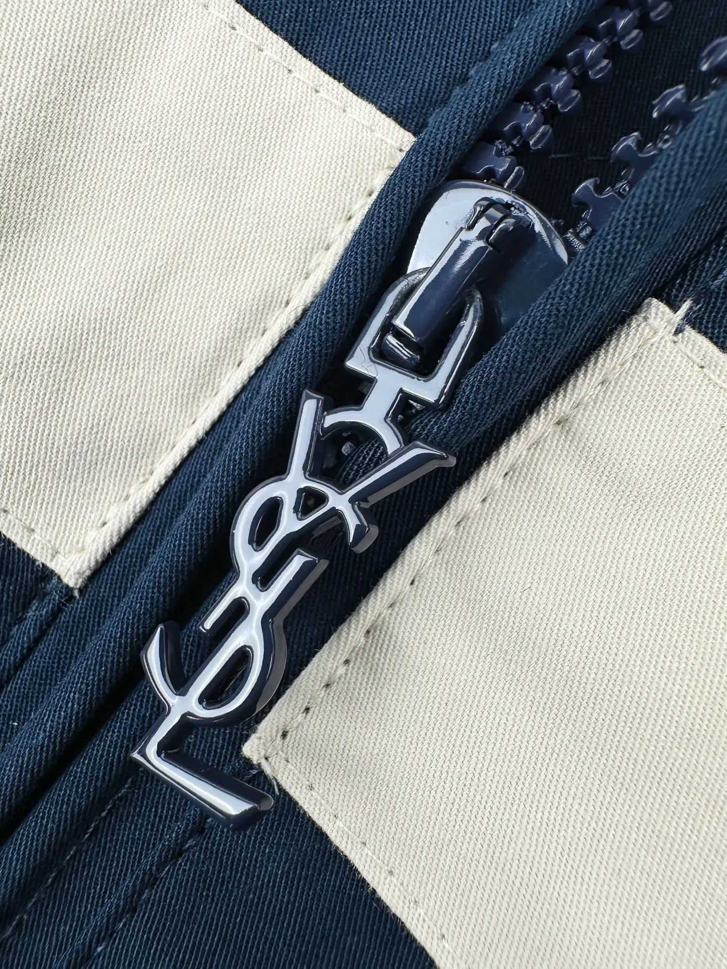 Logo-Embroidered Color-Block Poplin Jacket D30521412 — view 4