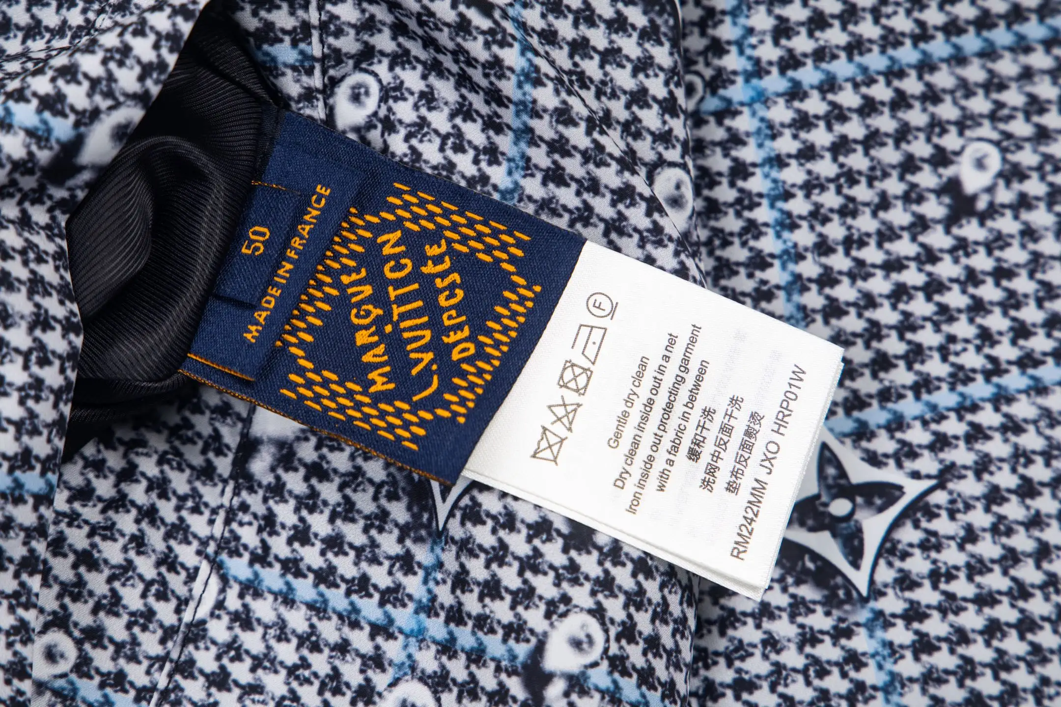 Reversible Monogram Print Hooded Windbreaker D30522196 — view 6