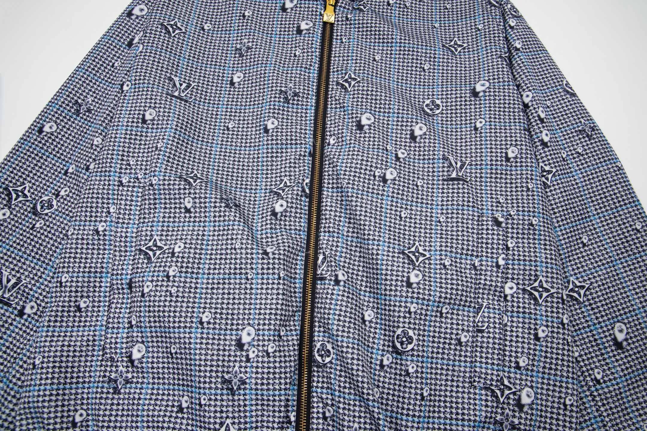 Reversible Monogram Print Hooded Windbreaker D30522196 — view 8