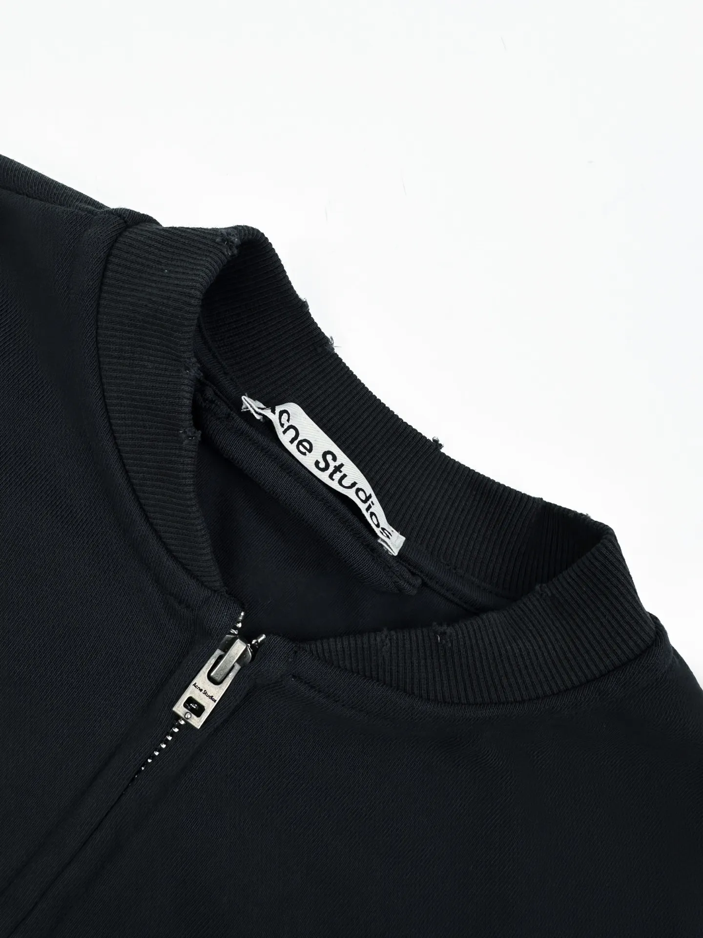 Logo Print Distressed Zip-Up Sweatshirt D31023481 — view 3