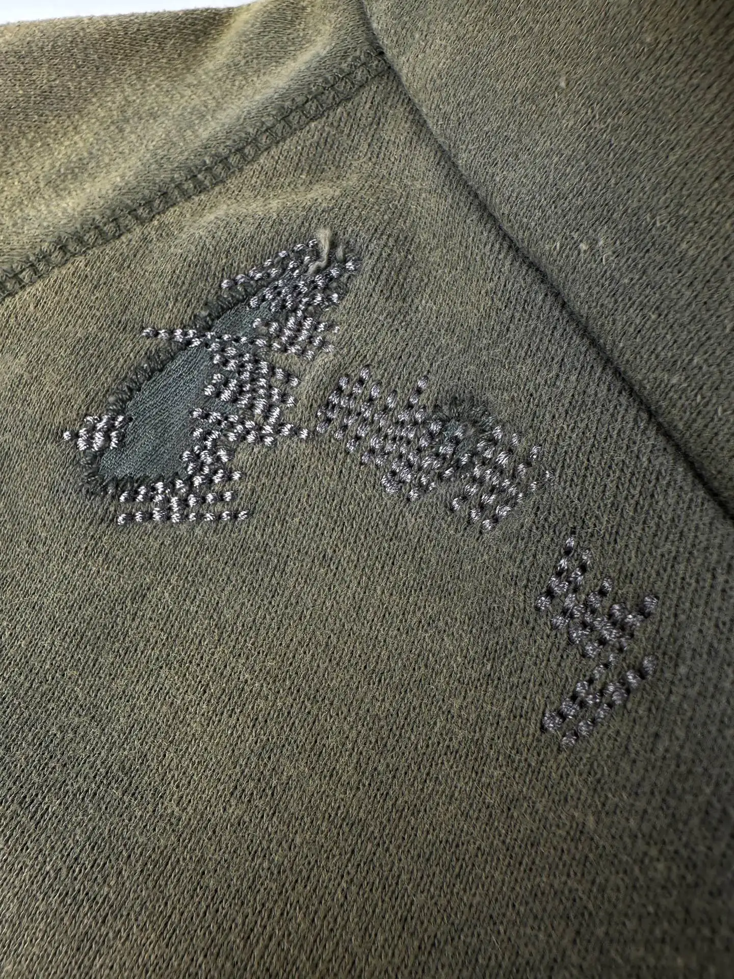Distressed Acid-Wash Zip-Up Hoodie D31021887 — view 5