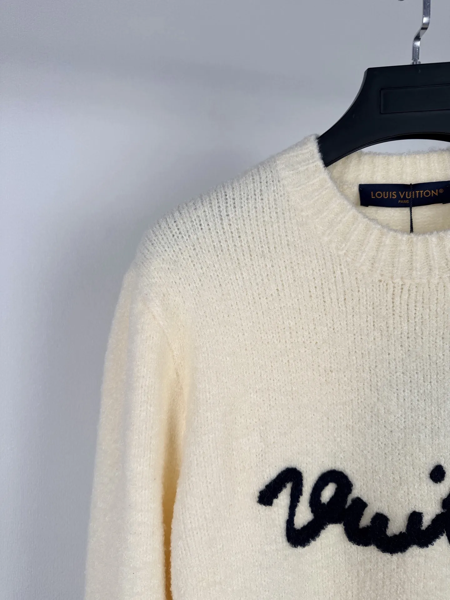 Logo Embroidery Crew-Neck Knit Sweater D31020034 — view 7