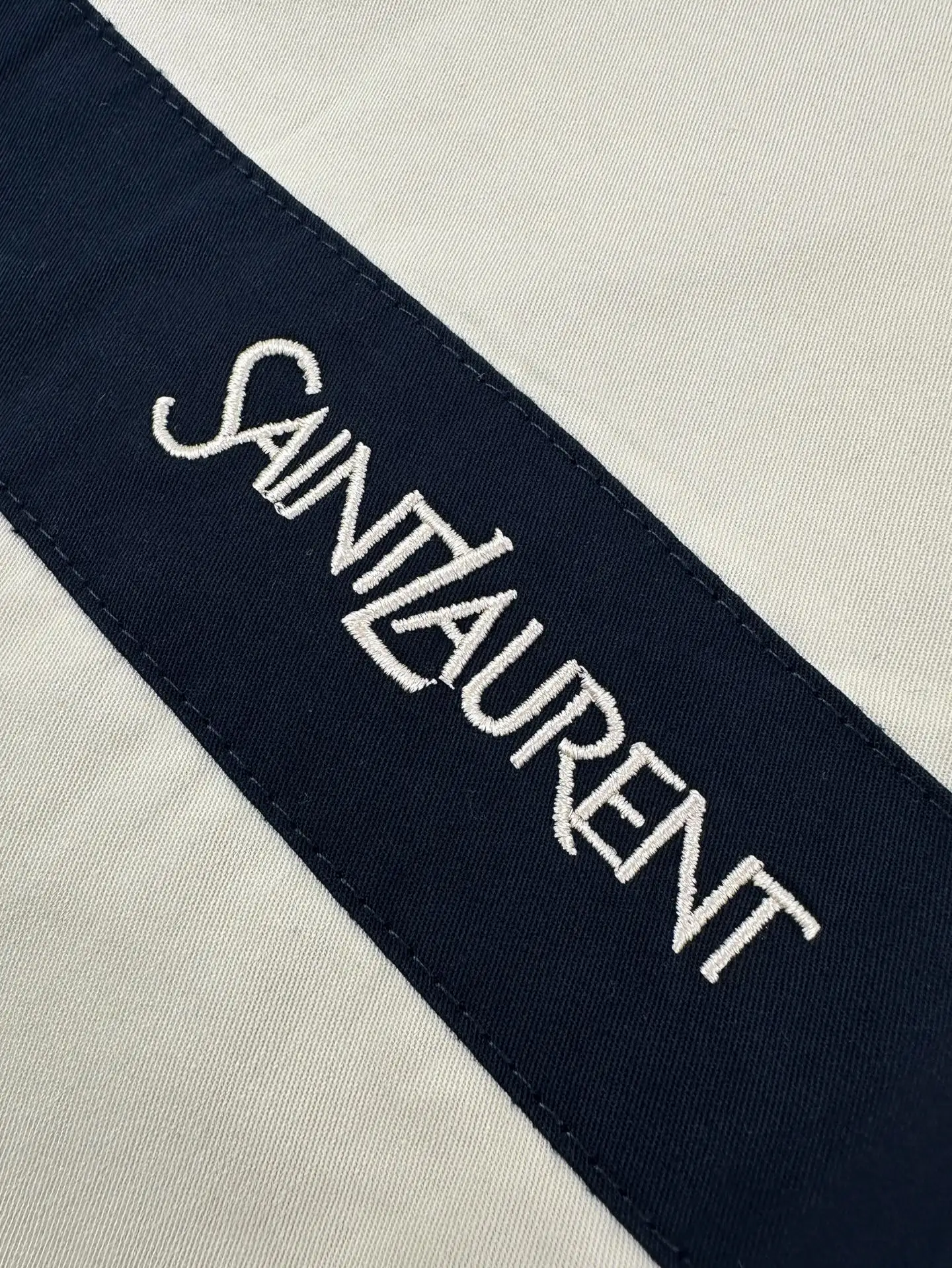 Logo-Embroidered Color-Block Poplin Jacket D31521408 — view 4