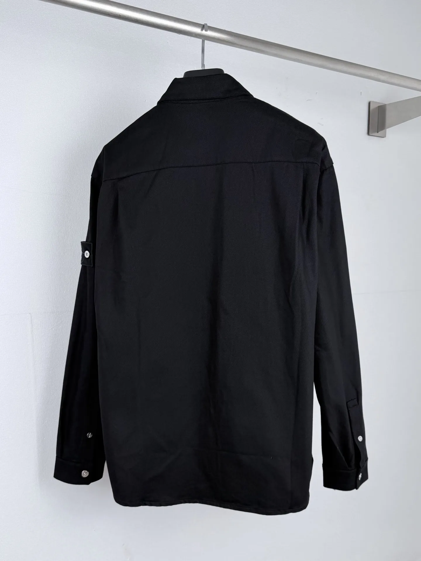 Garment-Dyed Cotton Twill Overshirt D31519996 — view 3
