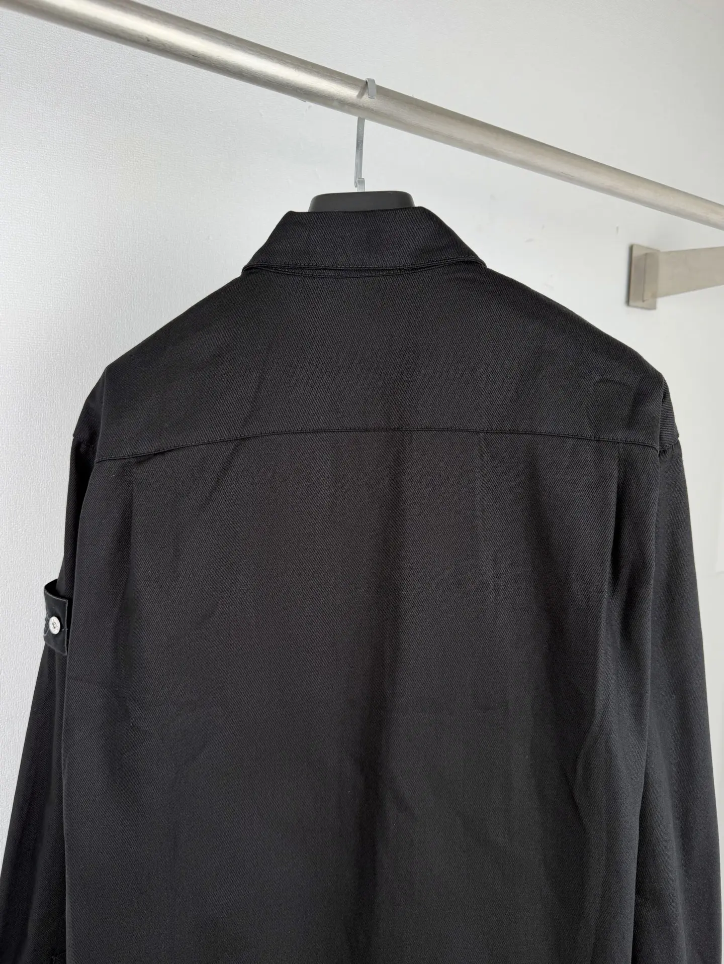 Garment-Dyed Cotton Twill Overshirt D31519996 — view 4