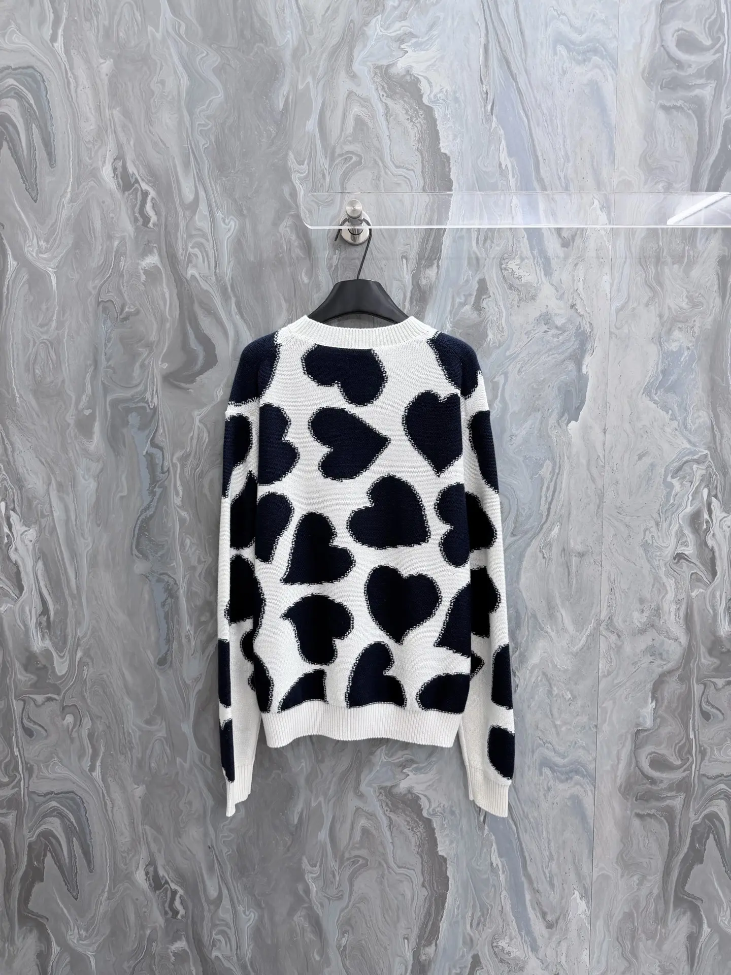 Heart-Intarsia Crew-Neck Knit Sweater D31522042 — view 2