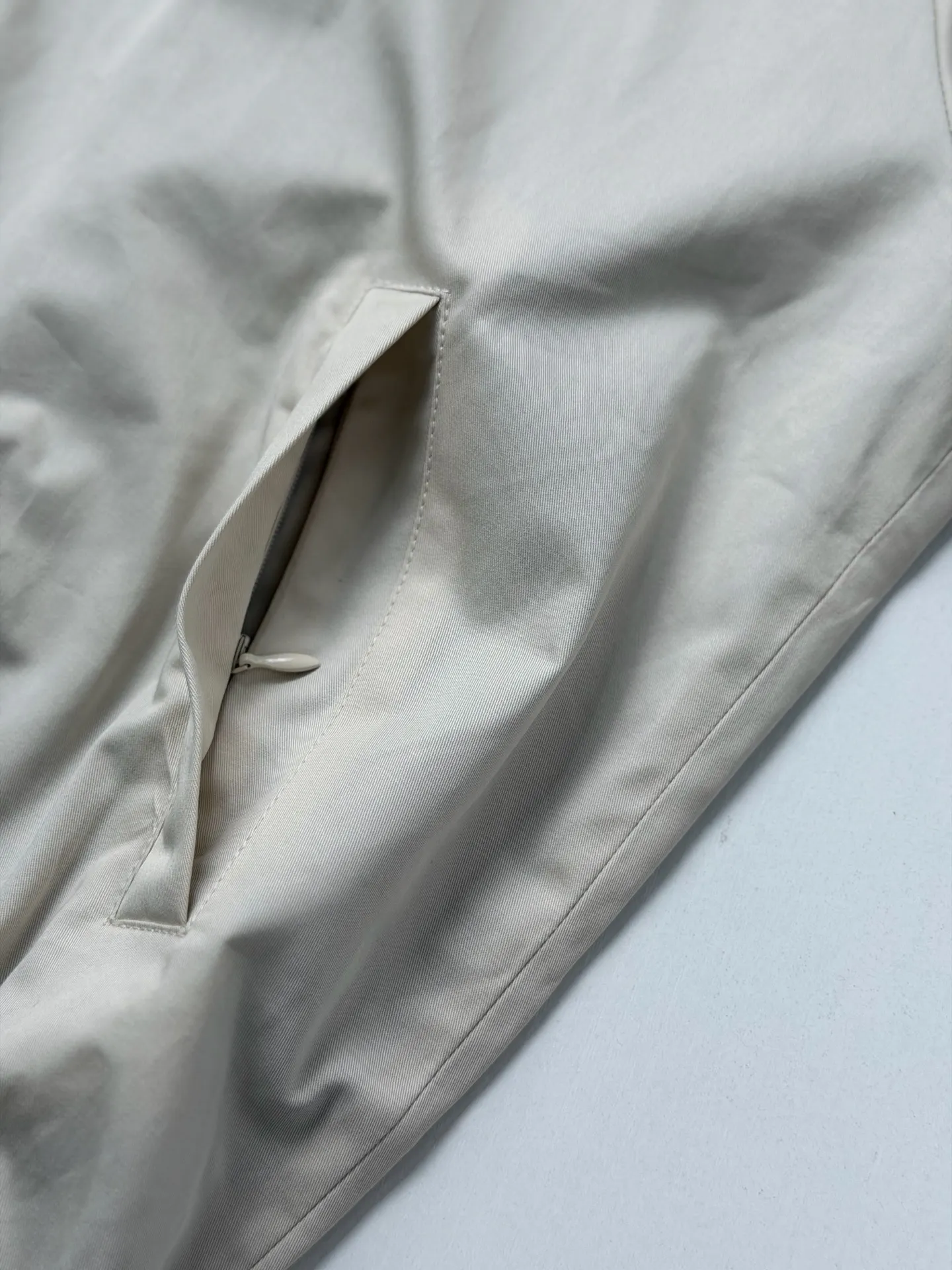Logo-Embroidered Poplin Harrington Jacket D31823453 — view 8