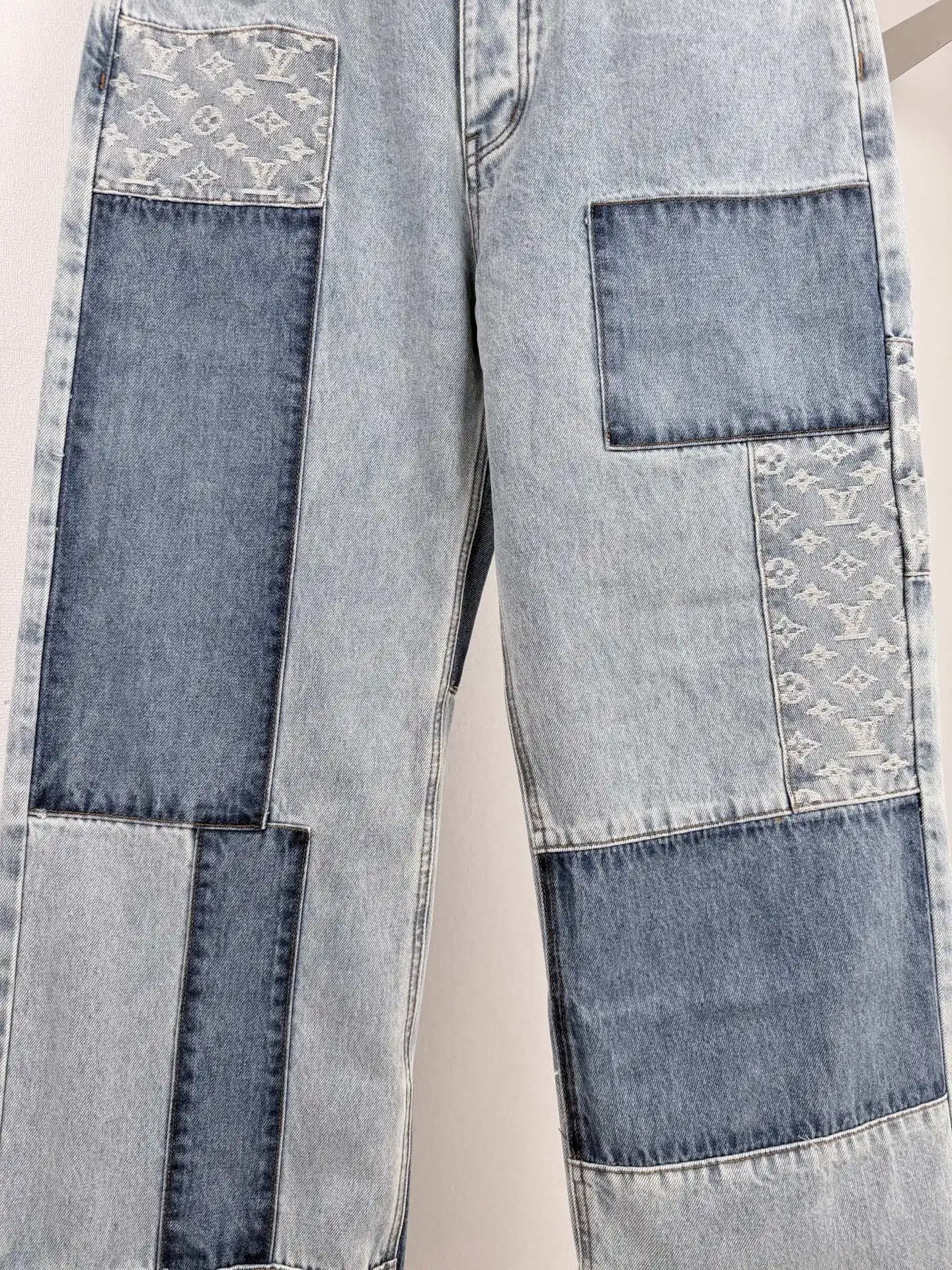 Monogram Patchwork Relaxed-Fit Jeans D32019998 — view 7