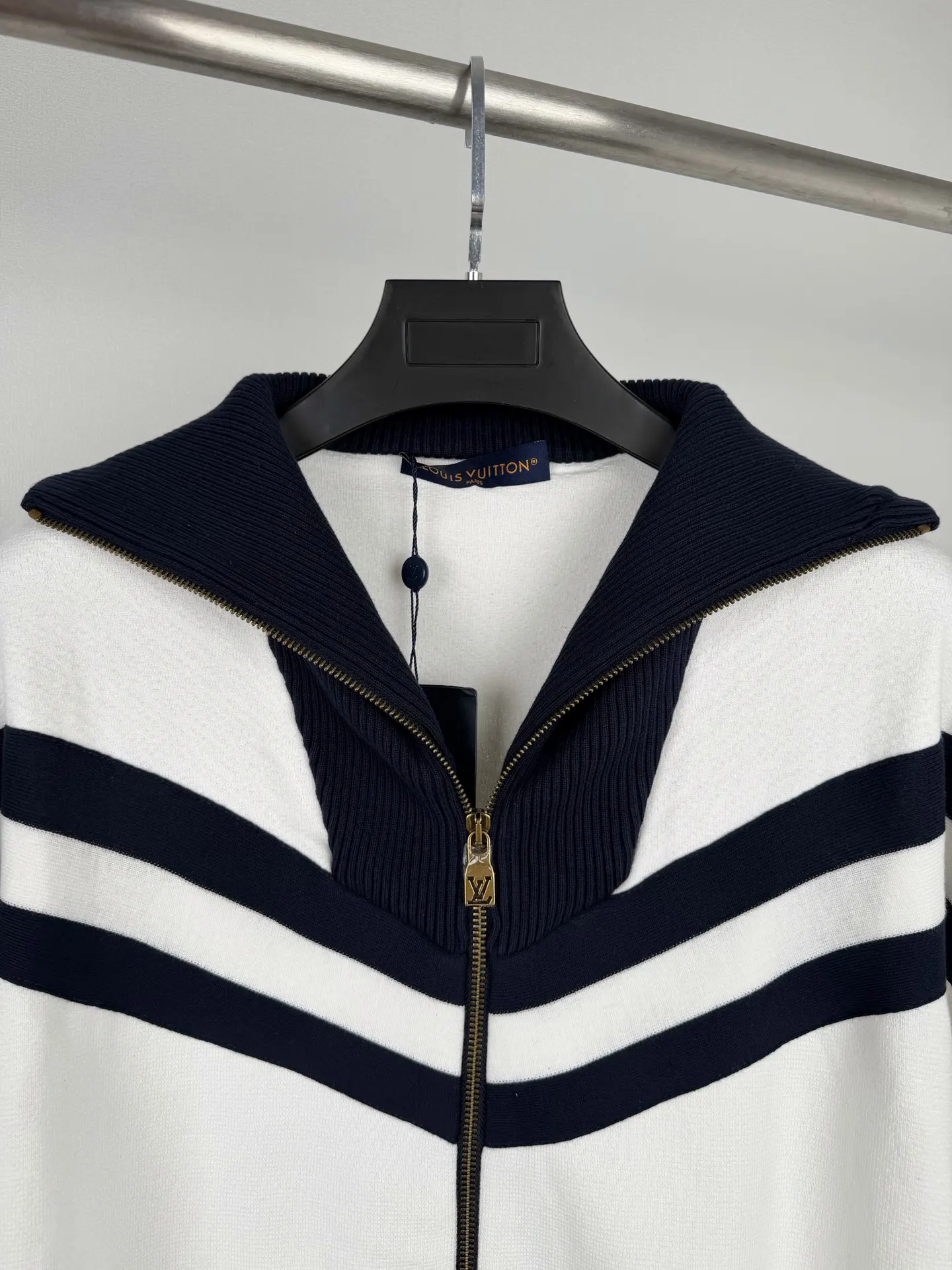 Nautical Zip-Up Cotton Knit Cardigan D32020030 — view 7