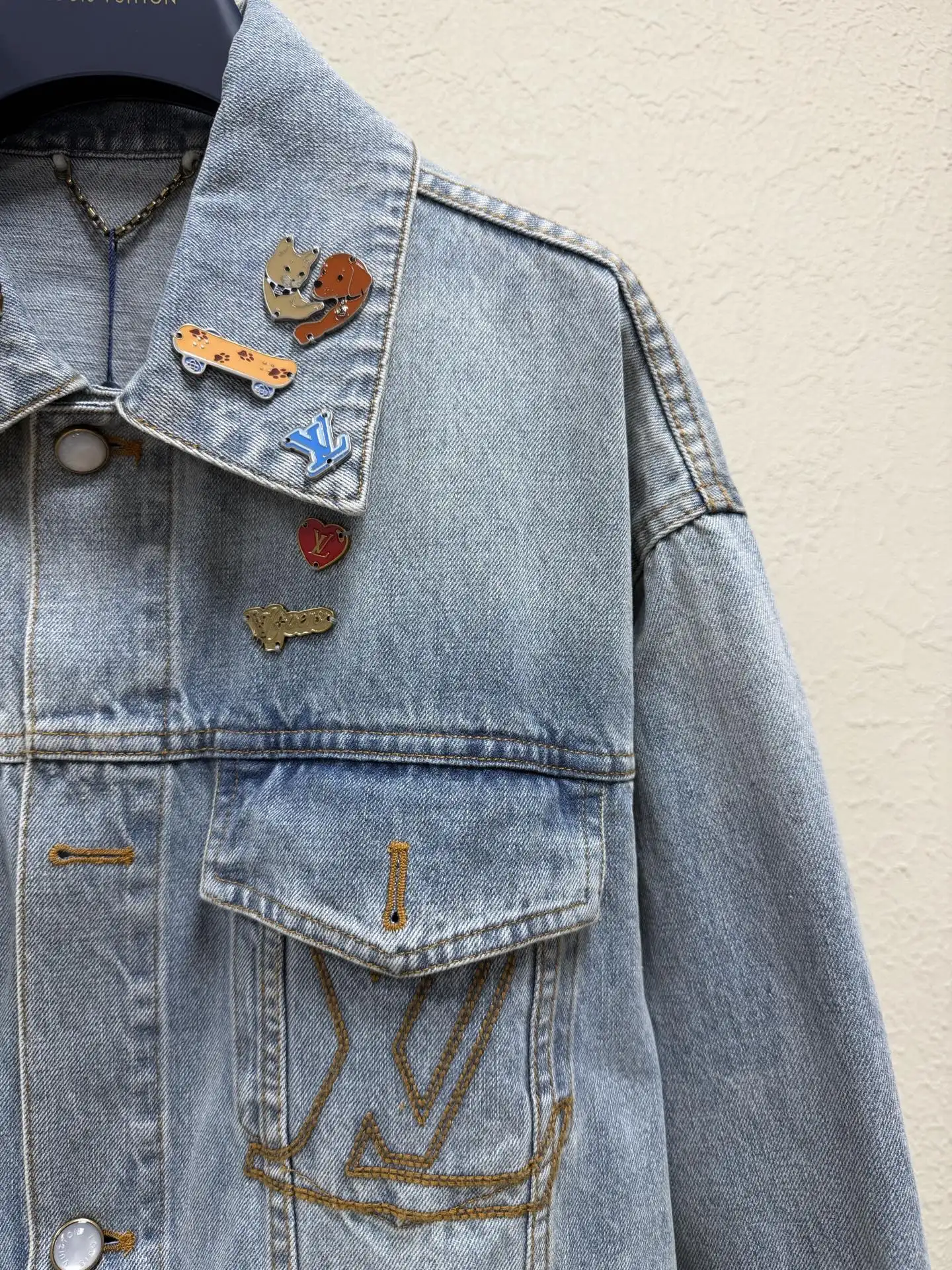 Embellished Denim Trucker Jacket D33021881 — view 4