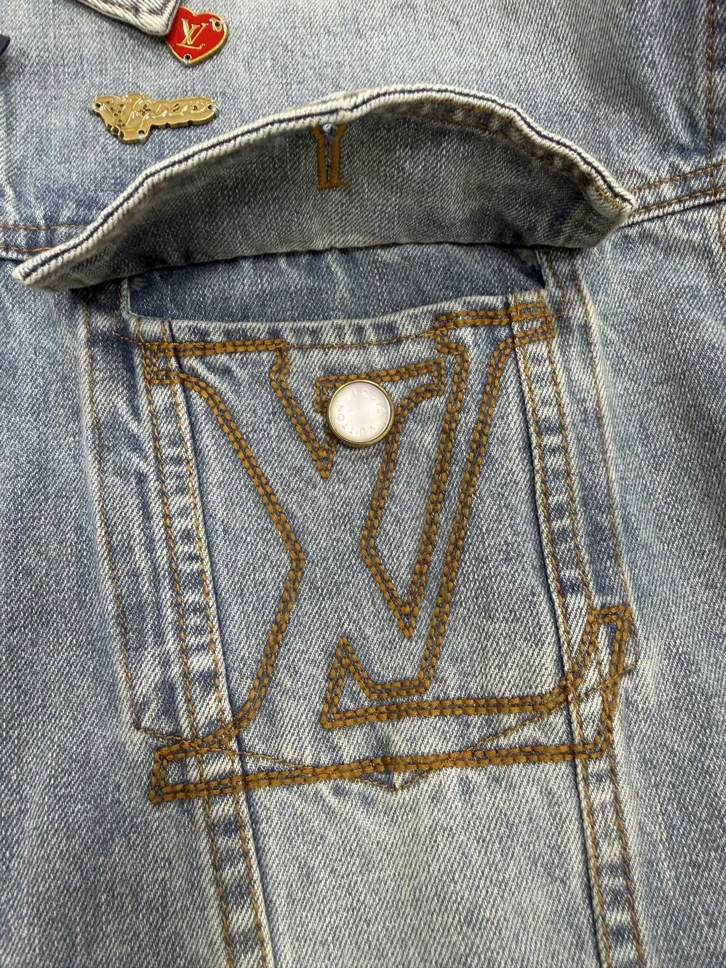 Embellished Denim Trucker Jacket D33021881 — view 9