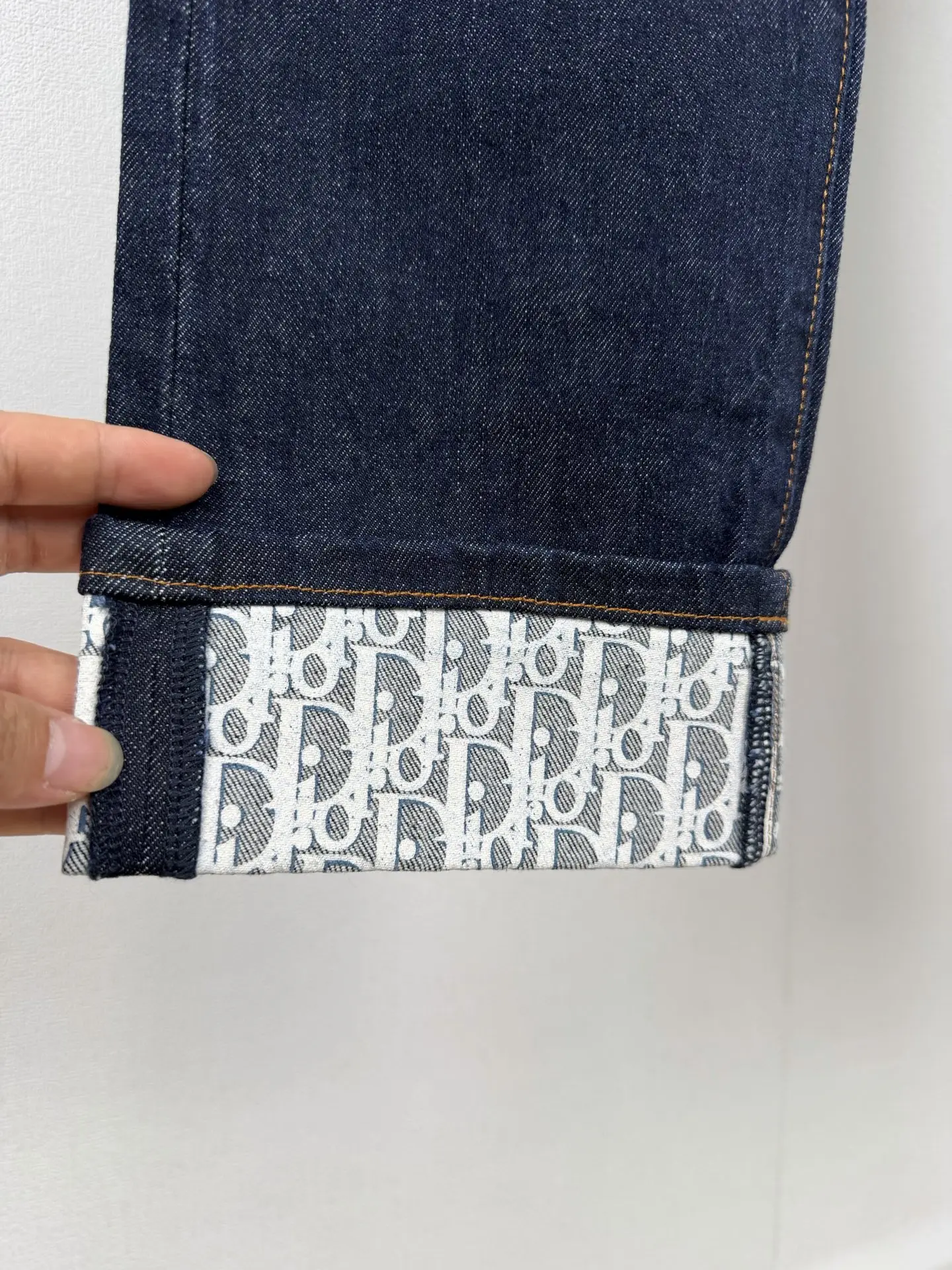 Oblique Monogram Cuff Straight-Leg Jeans D33020091 — view 7