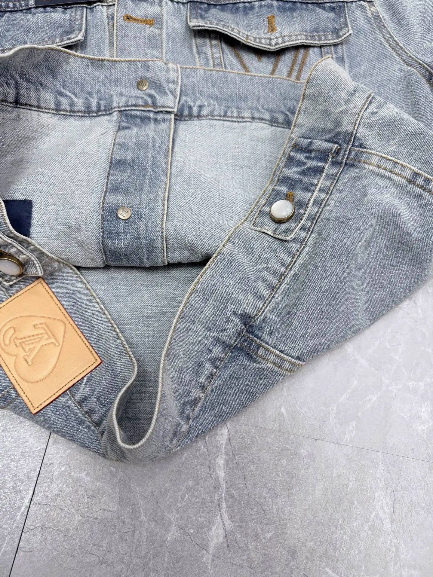 Embellished Denim Trucker Jacket D33022038 — view 7