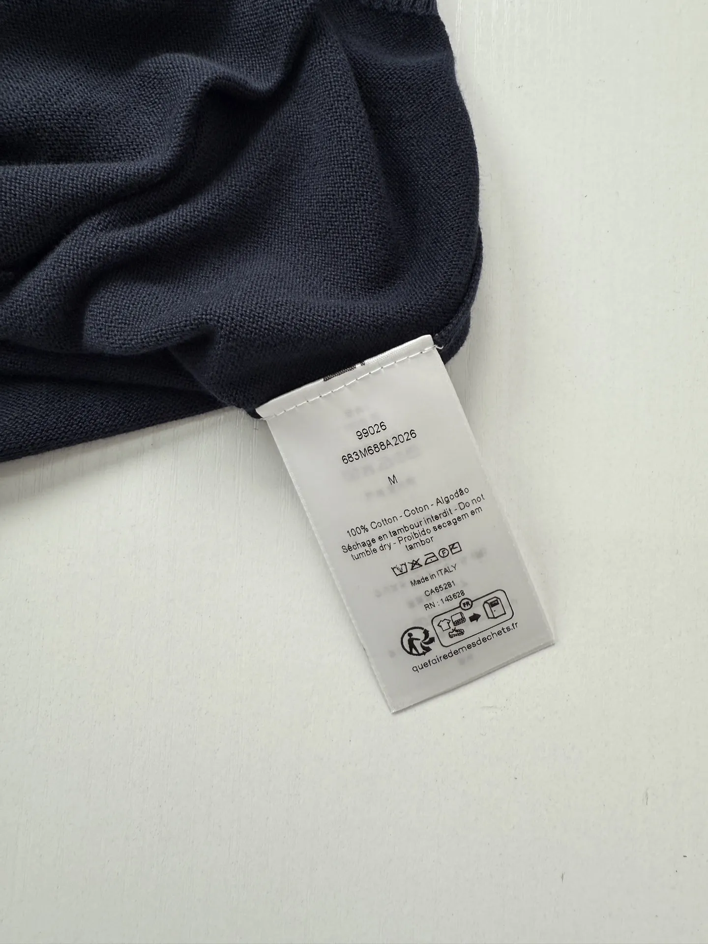 Bird Embroidery V-Neck Knit Cardigan D33522605 — view 10