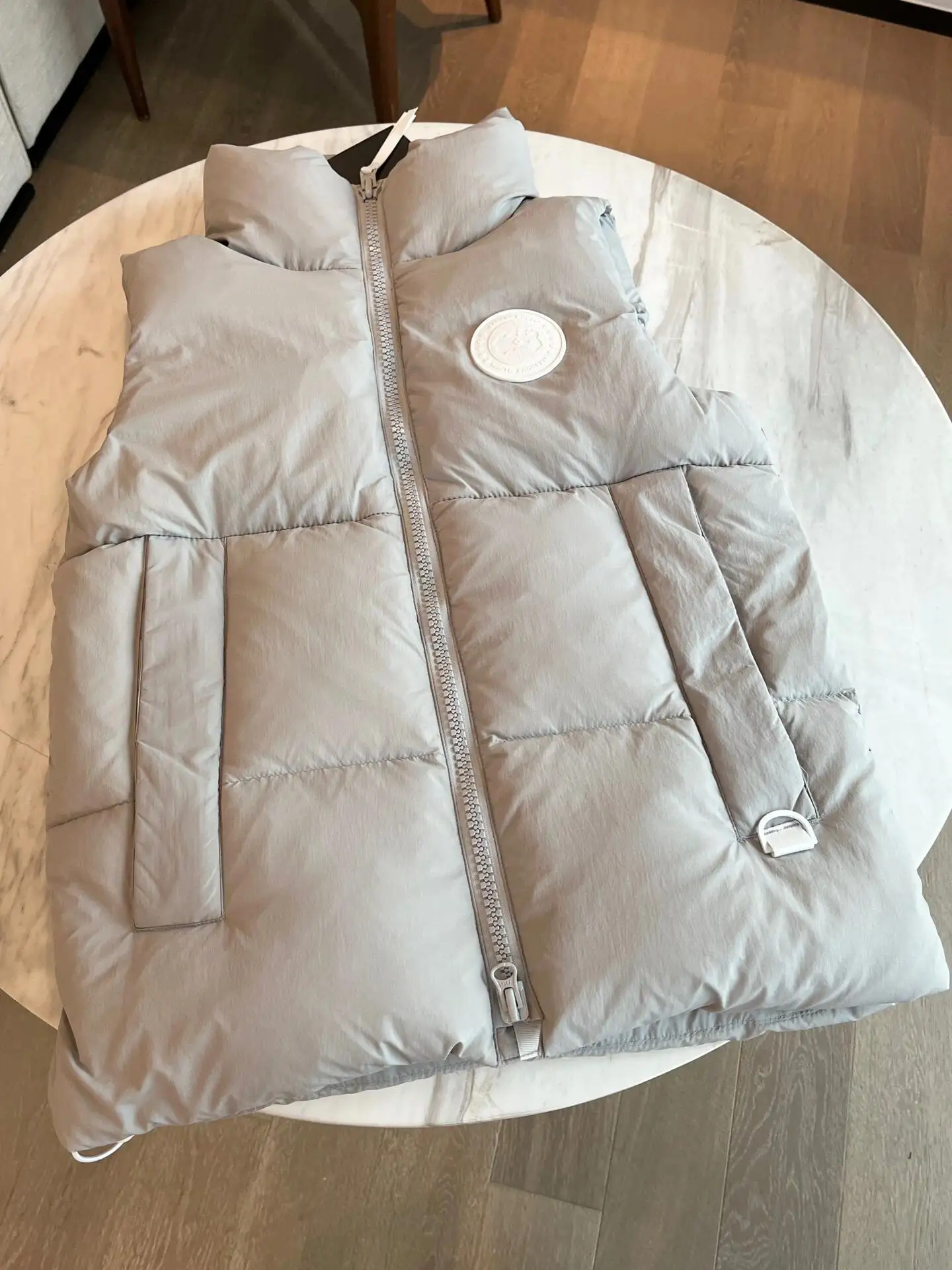 Everett Pastels Down-Filled Gilet D34022709 — view 6