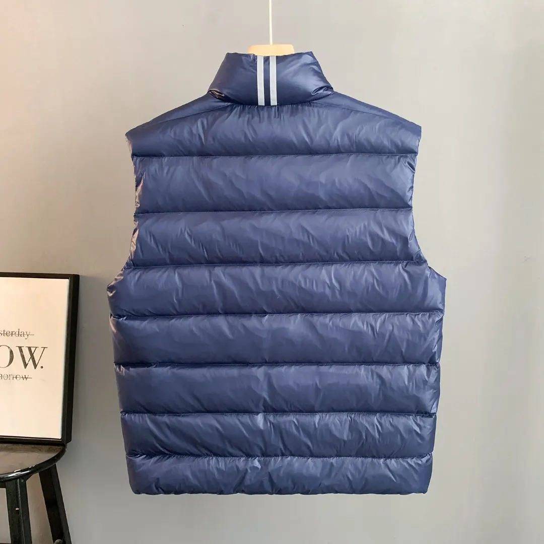 Crofton Quilted Down Gilet D34023518 — view 2