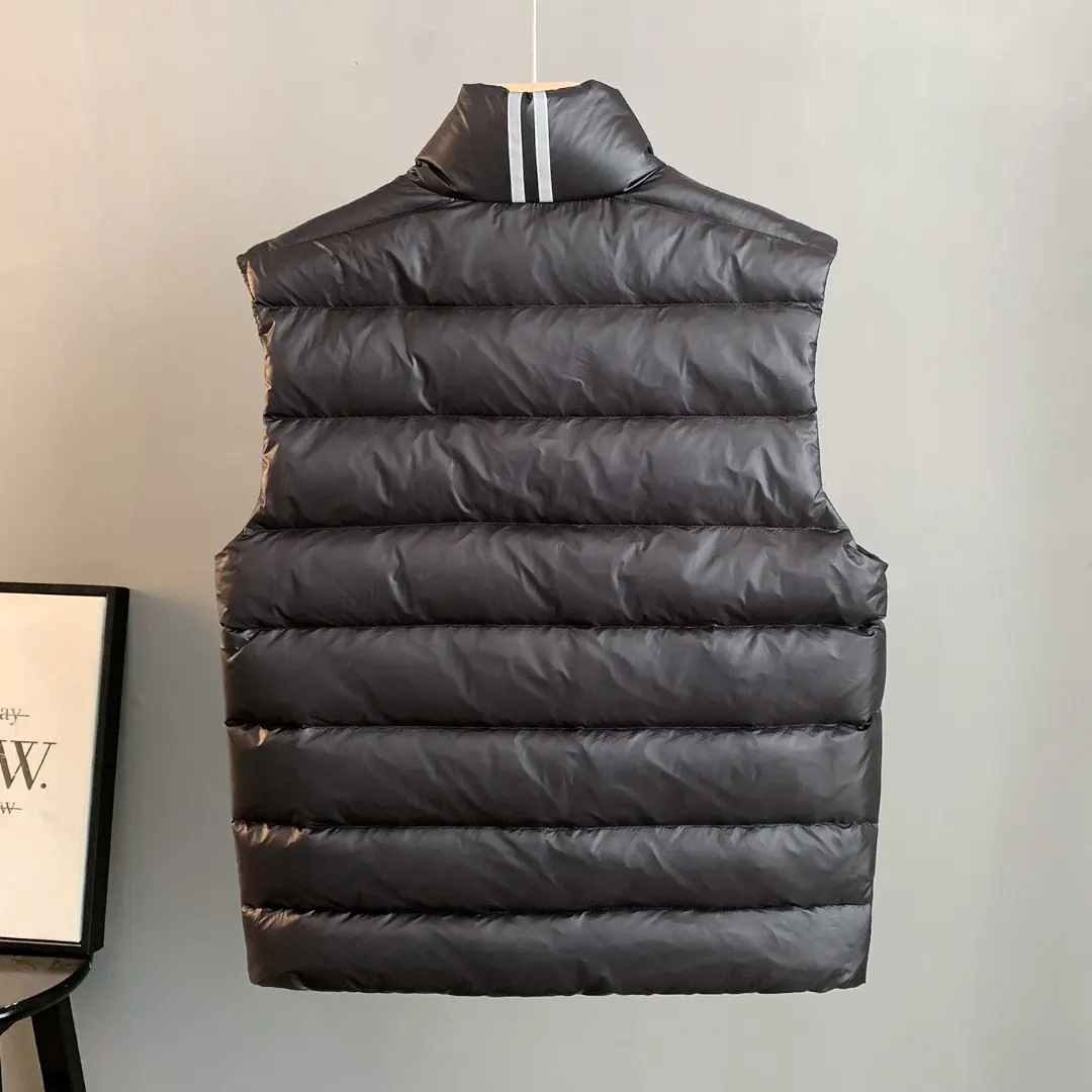 Crofton Down-Filled Quilted Gilet D34023515 — view 2