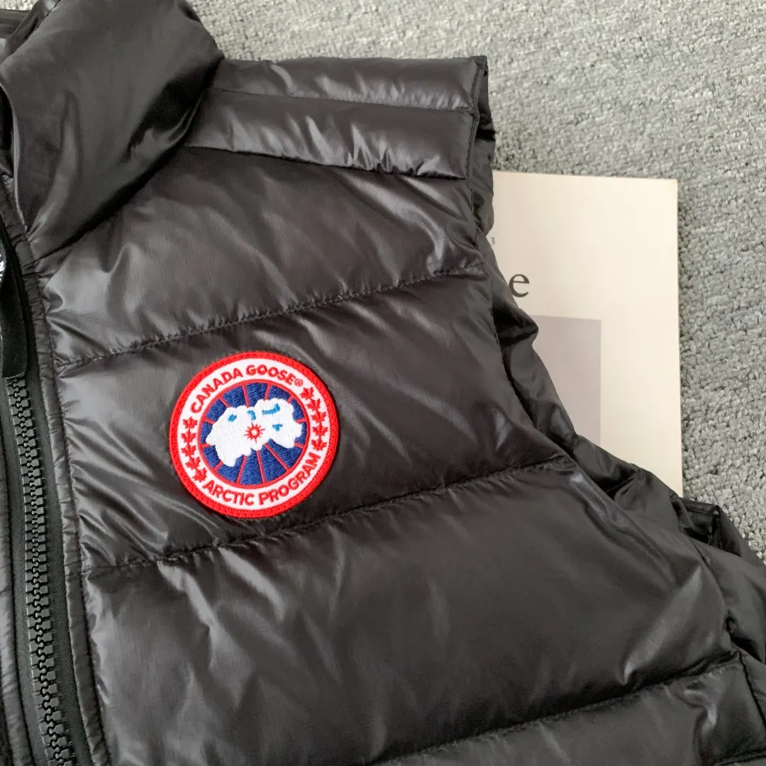Crofton Down-Filled Quilted Gilet D34023515 — view 4