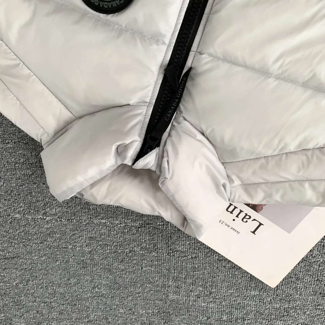 Crofton Down-Filled Quilted Gilet D34023514 — view 3