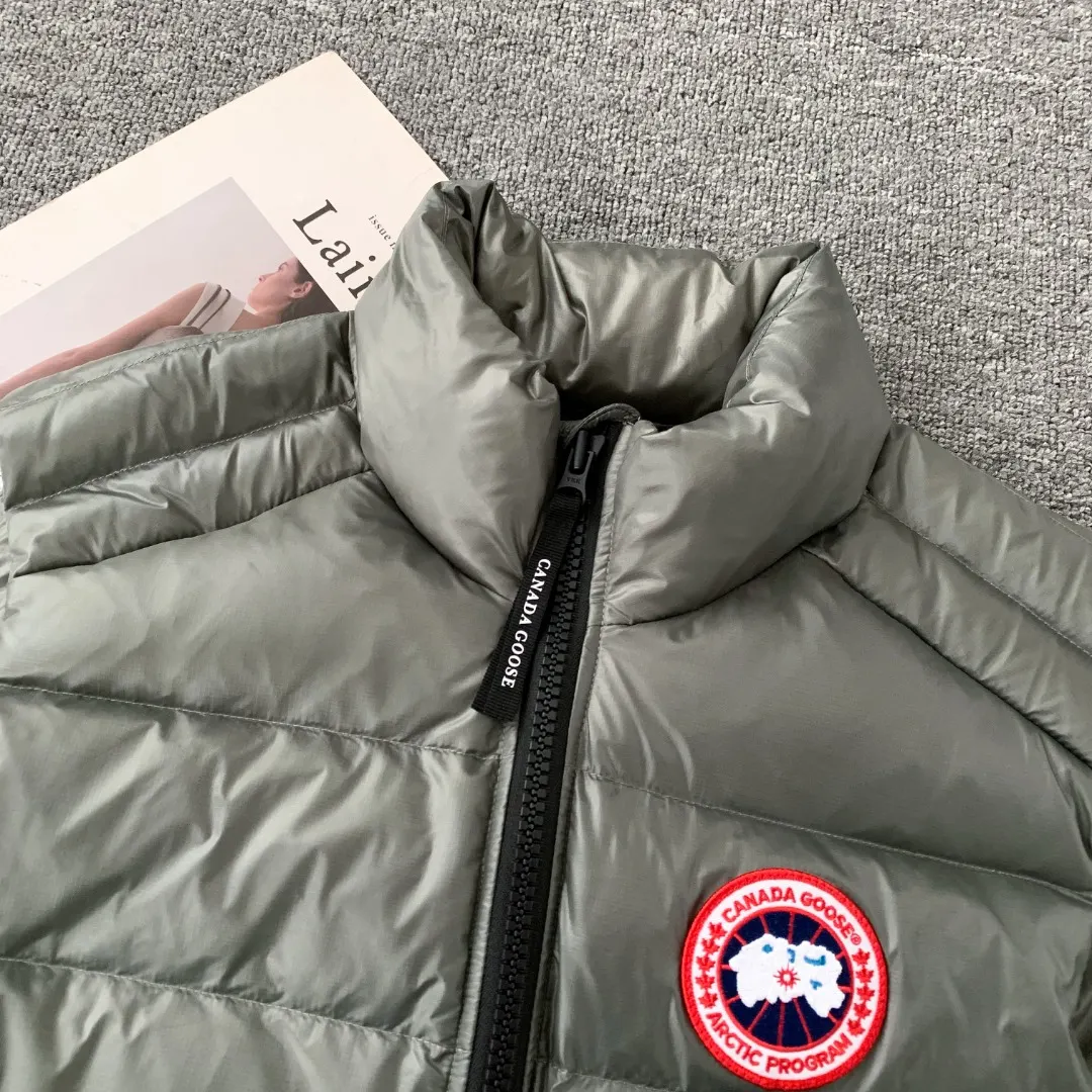 Crofton Down-Filled Quilted Gilet D34023512 — view 3