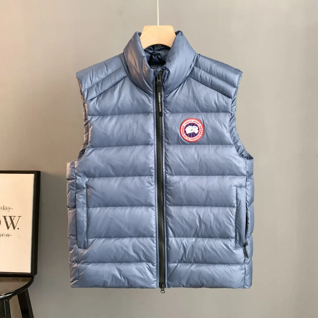 Crofton Lightweight Down Gilet D34023517