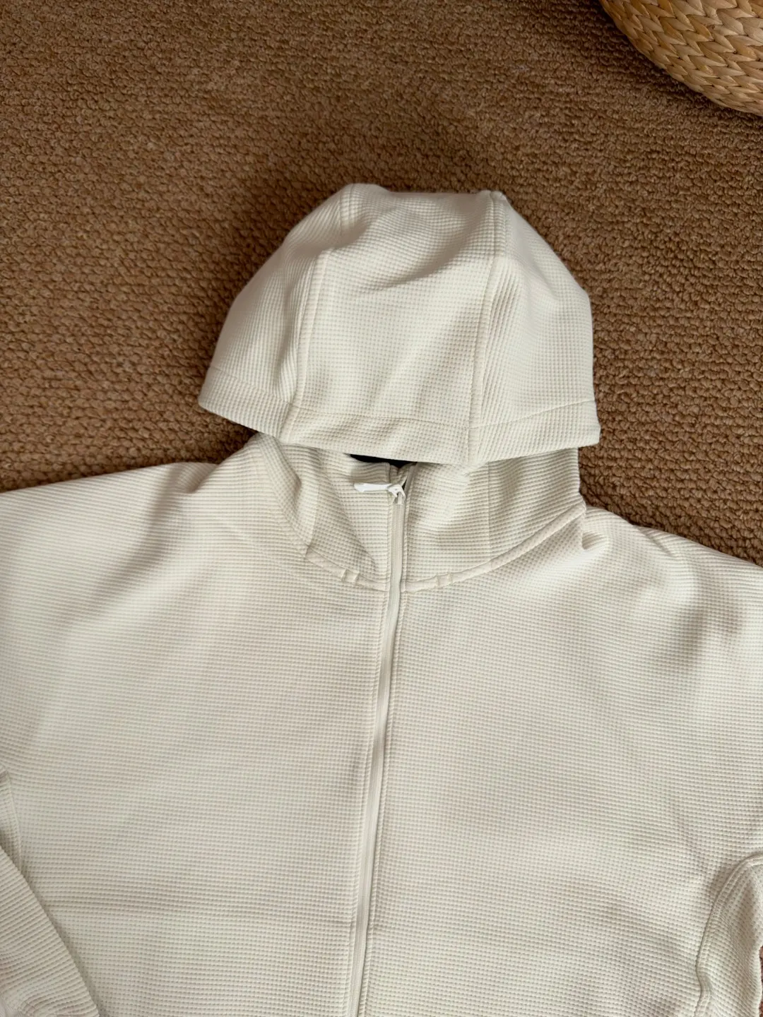 Olera Waffle-Knit Zip-Up Hooded Jacket D34022670 — view 7