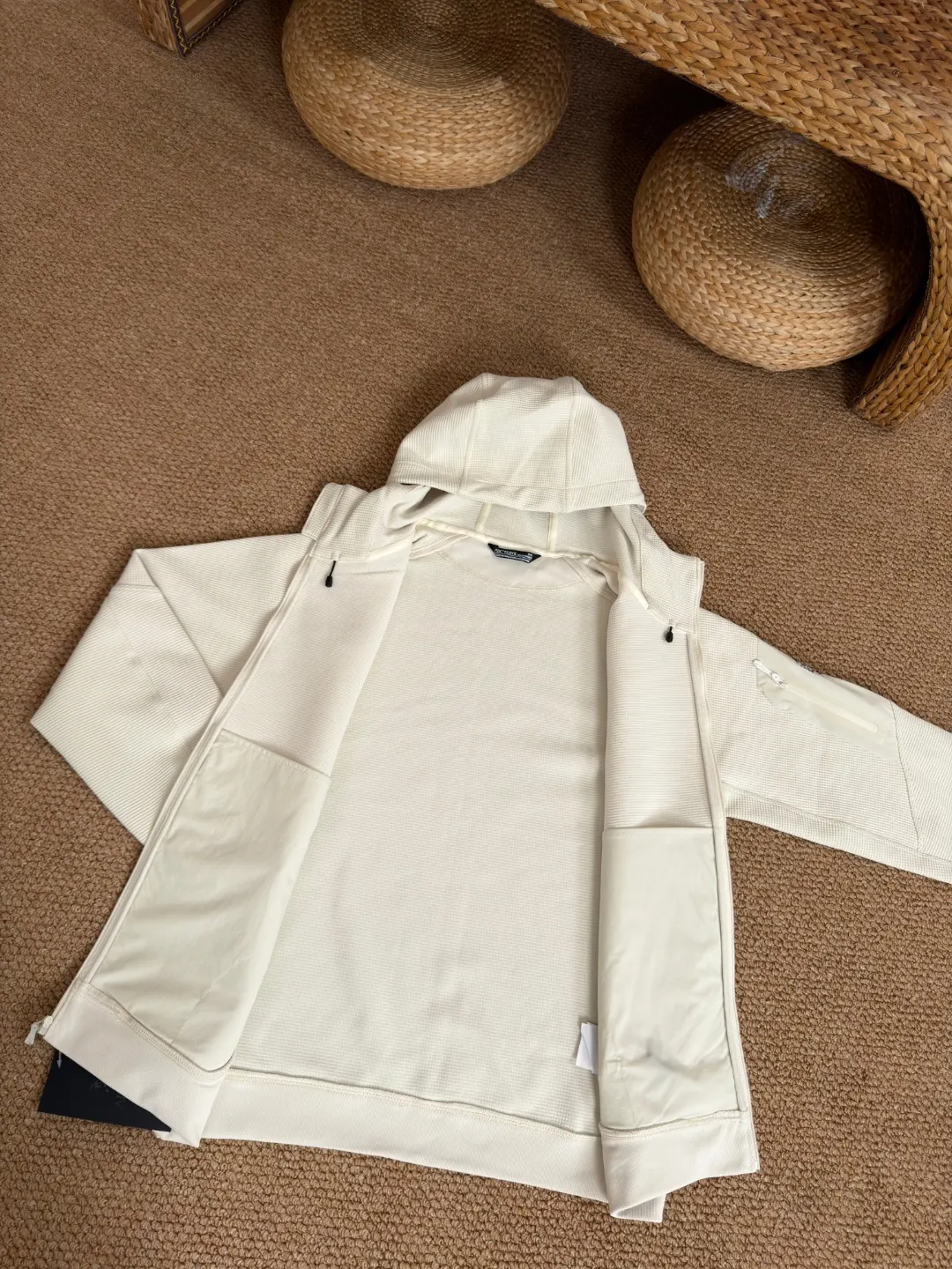 Olera Waffle-Knit Zip-Up Hooded Jacket D34022670 — view 8