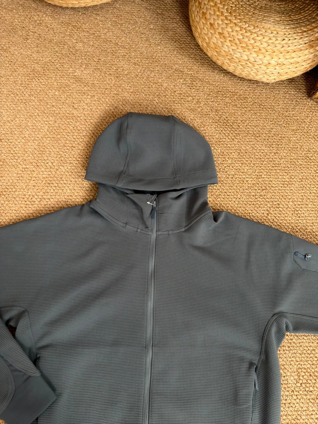 Olera Waffle-Knit Full-Zip Hoodie D34022674 — view 3