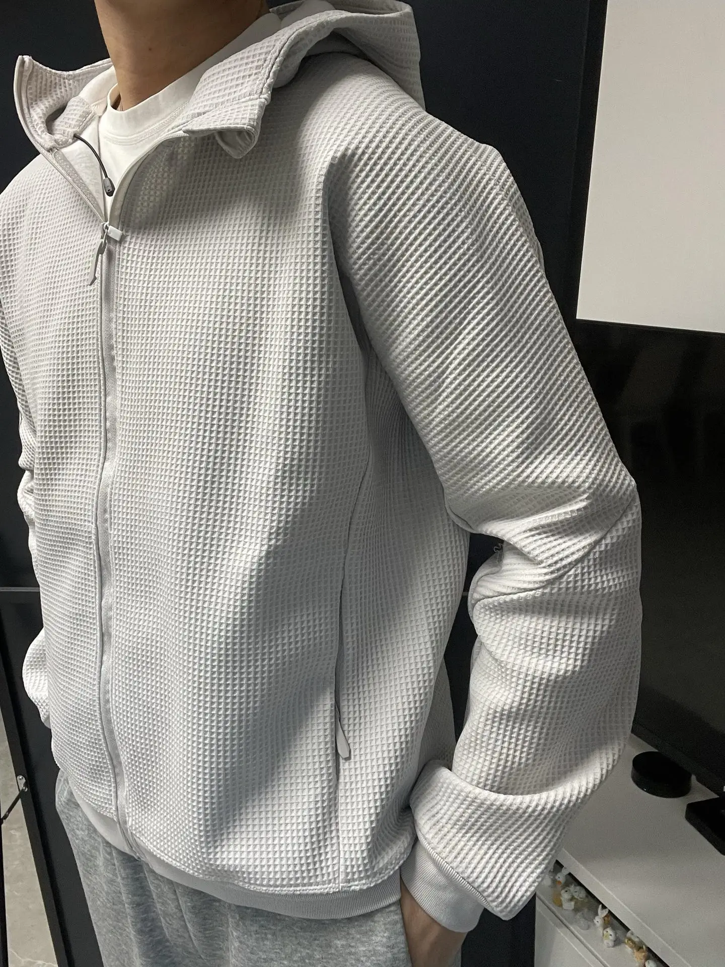Olera Full-Zip Waffle-Knit Hooded Jacket D34022677 — view 4