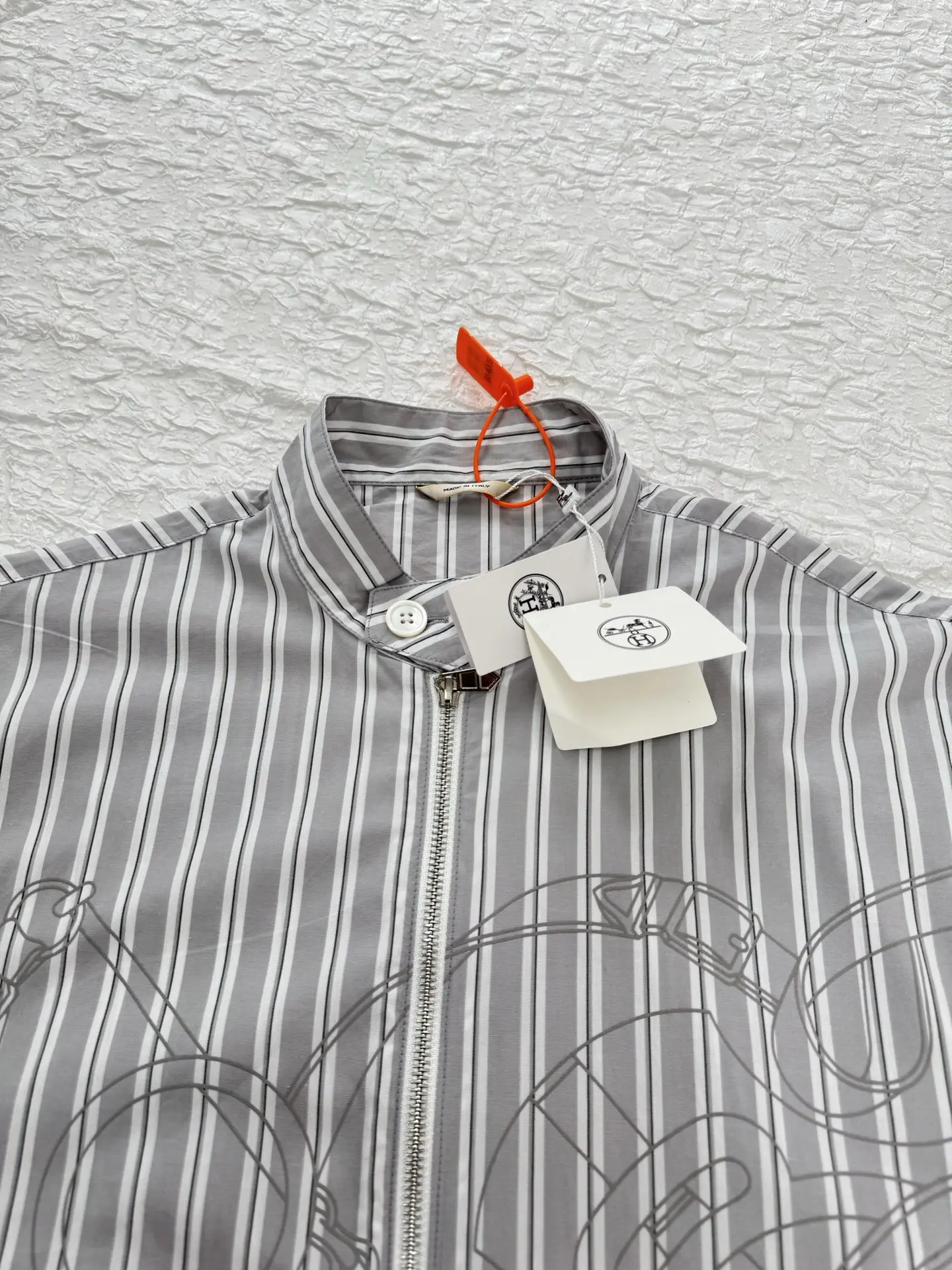 Striped Sketch Print Stand-Collar Jacket D34019934 — view 4