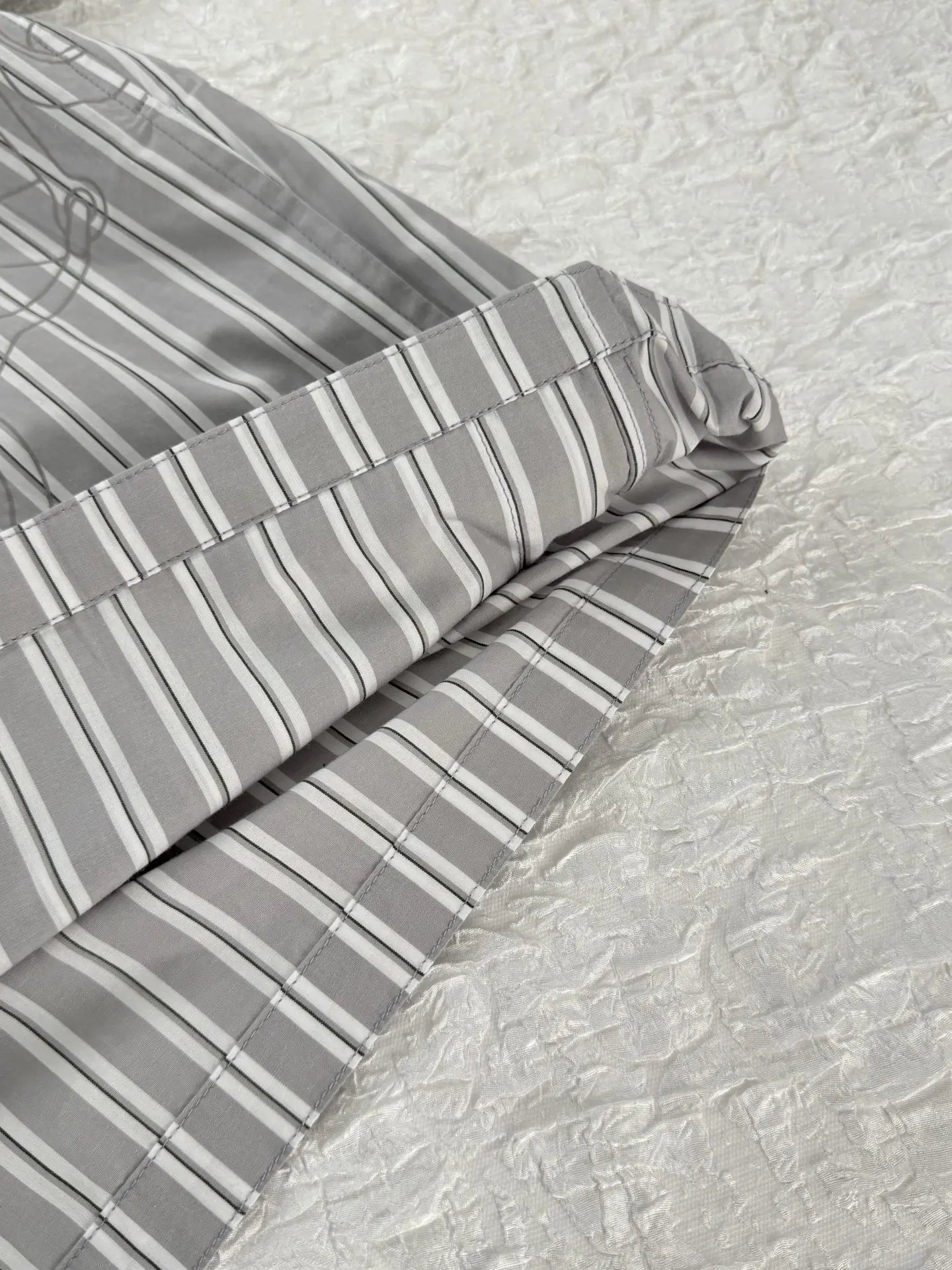 Striped Sketch Print Stand-Collar Jacket D34019934 — view 6