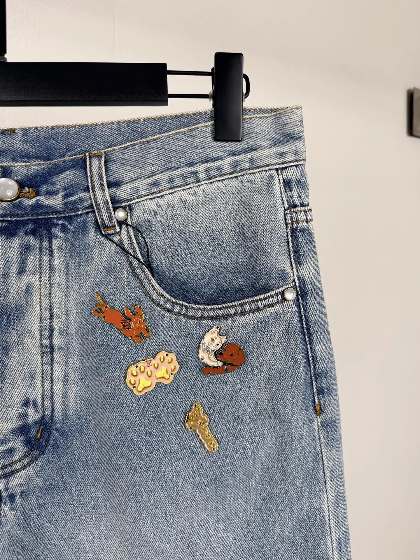 Monogram Embroidered Straight-Leg Jeans D34020099 — view 7