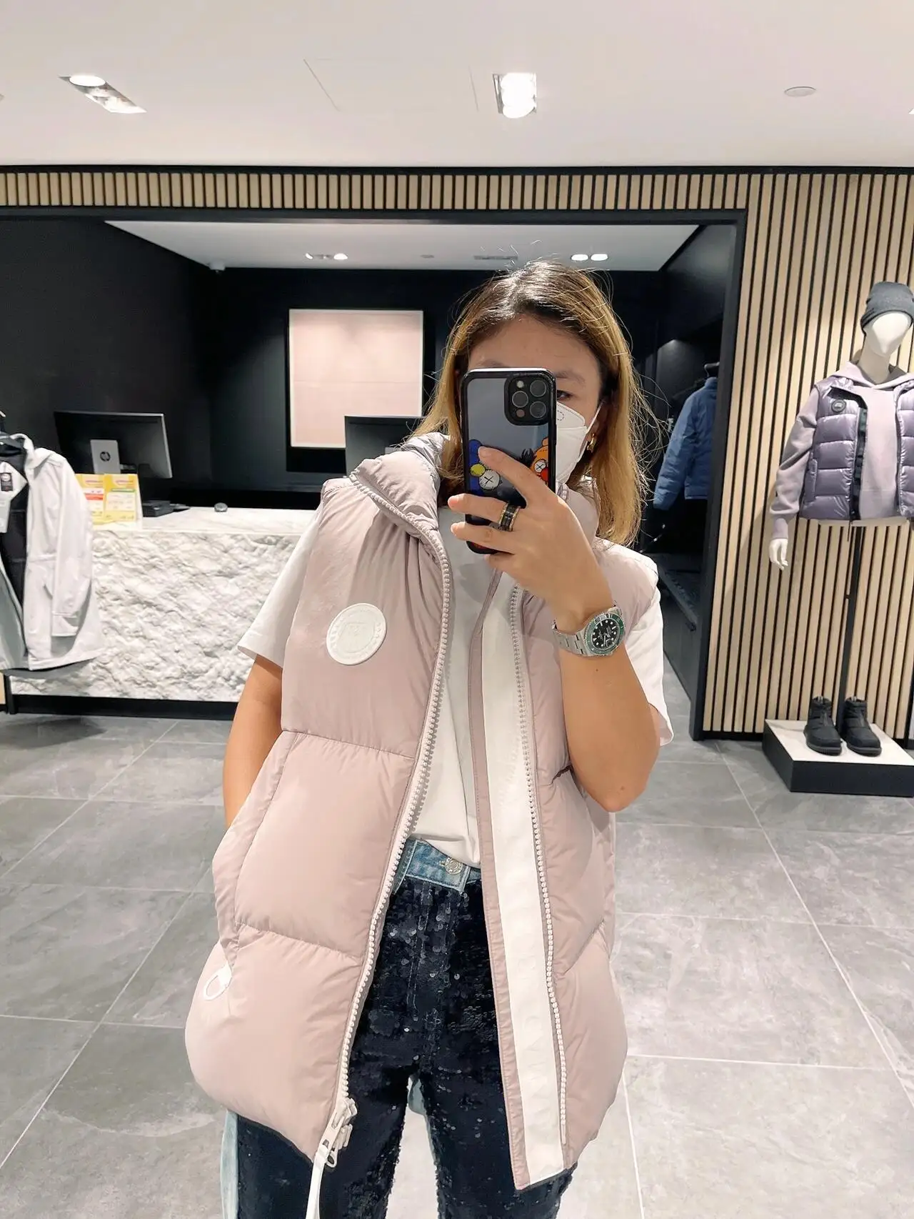 Everett Pastels Down-Filled Gilet D34022712 — view 2