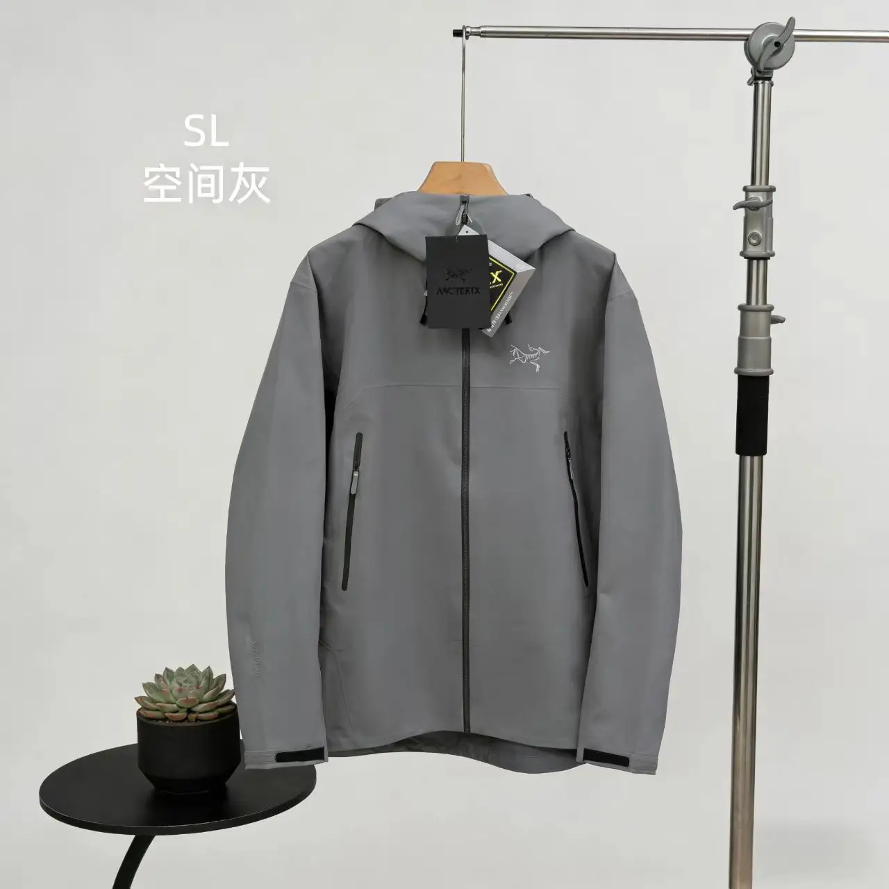 Beta SL GORE-TEX Shell Jacket D34021395 — view 8