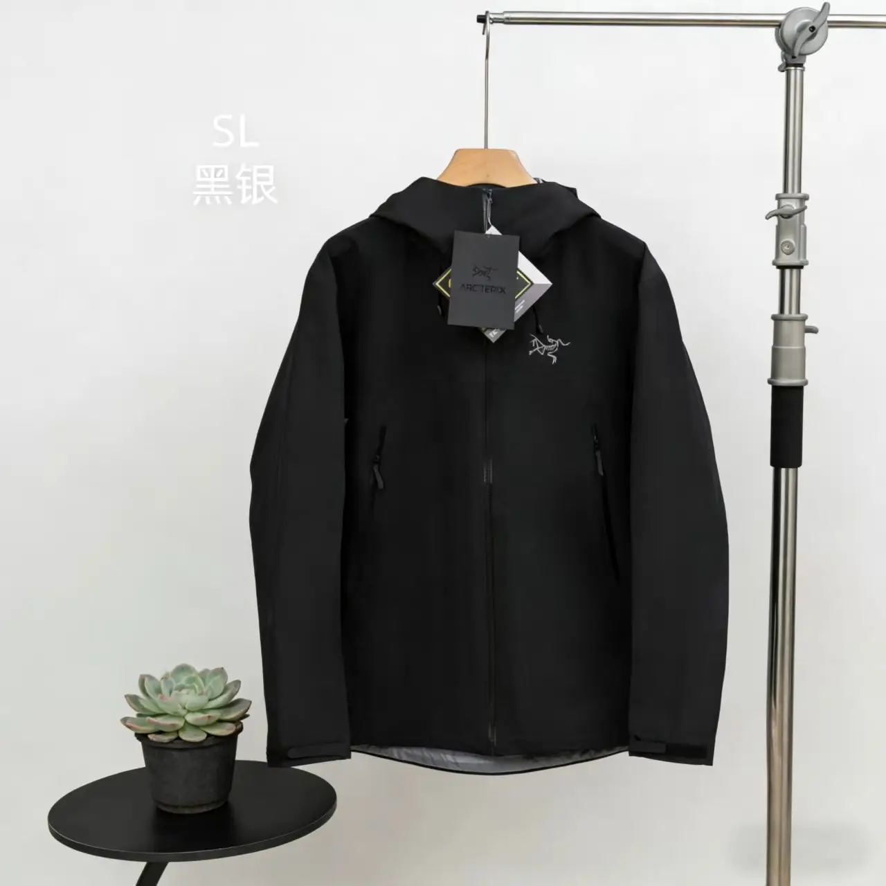 Beta SL GORE-TEX Shell Jacket D34021395 — view 9