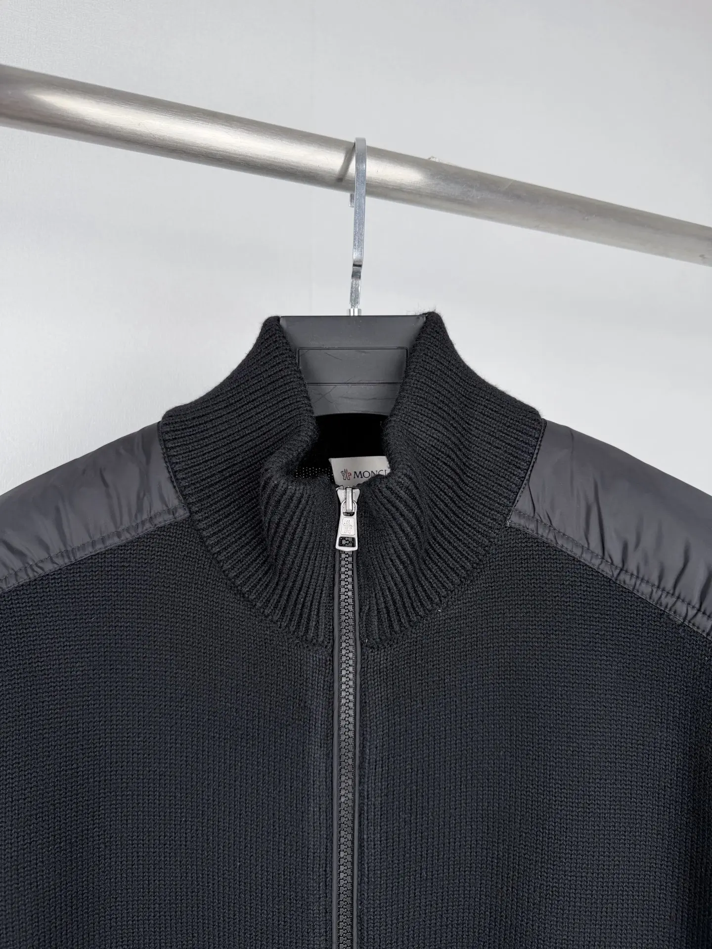 Wool and Nylon Mixed-Media Zip-Up Cardigan D34520025 — view 5