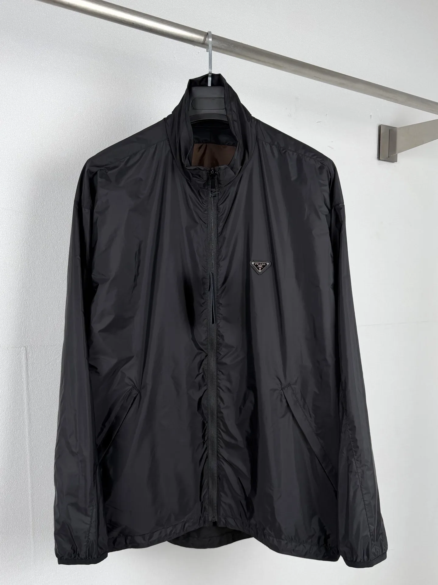 Reversible Nylon Zip-Up Jacket D34520026