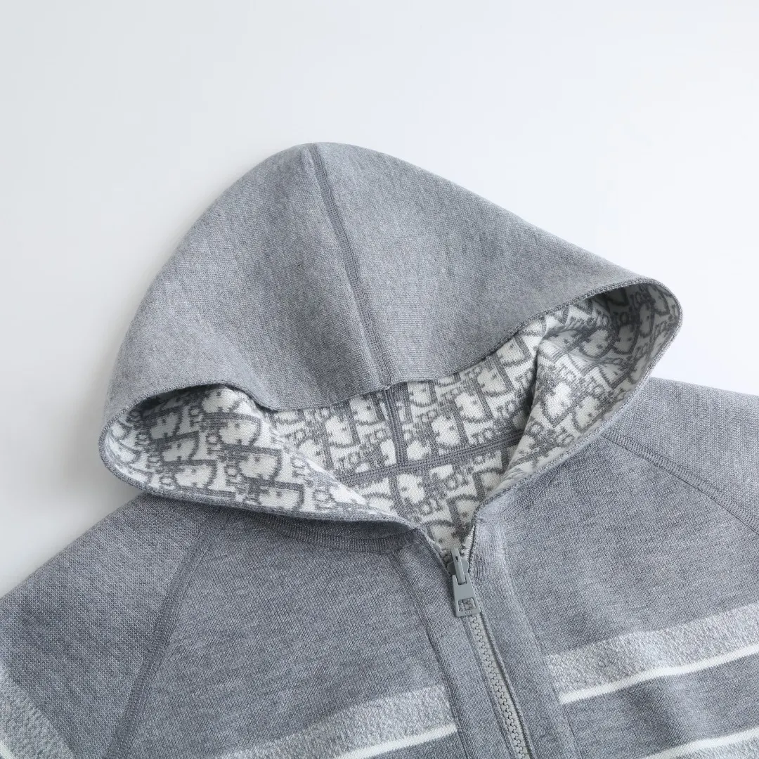 Reversible Oblique Cashmere-Blend Zip-Up Hoodie D35021914 — view 4