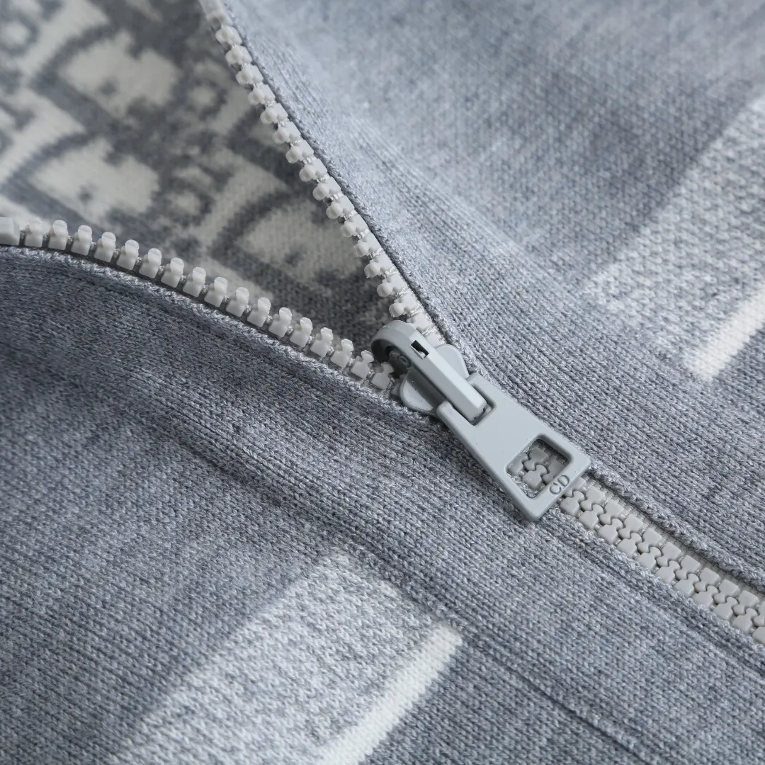 Reversible Oblique Cashmere-Blend Zip-Up Hoodie D35021914 — view 5