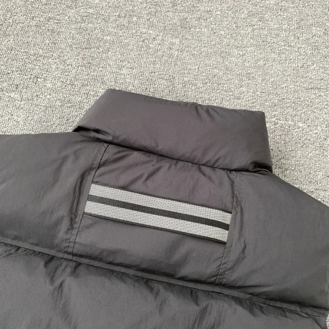 Lawrence Quilted Down Gilet D35023520 — view 12
