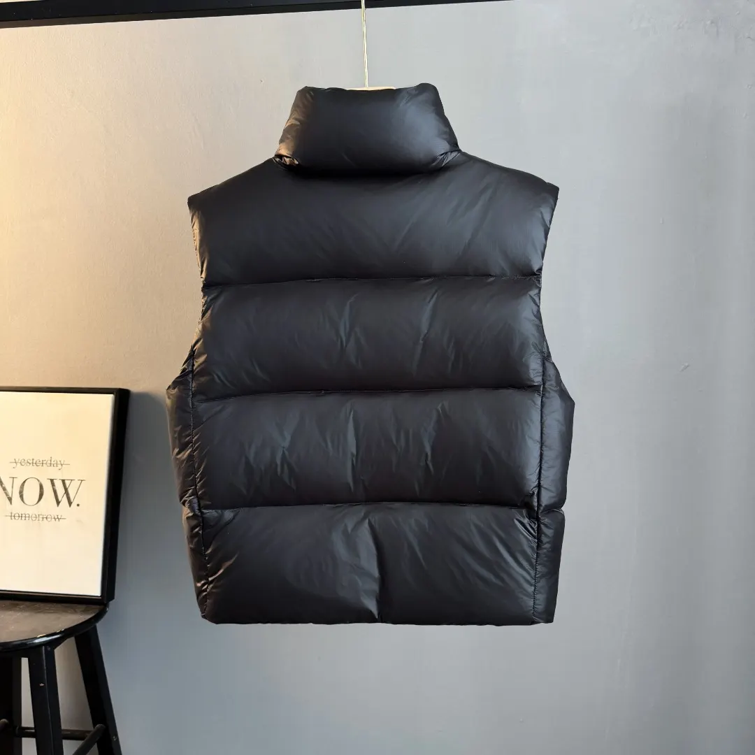 Cypress Puffer Down Vest D35023531 — view 2