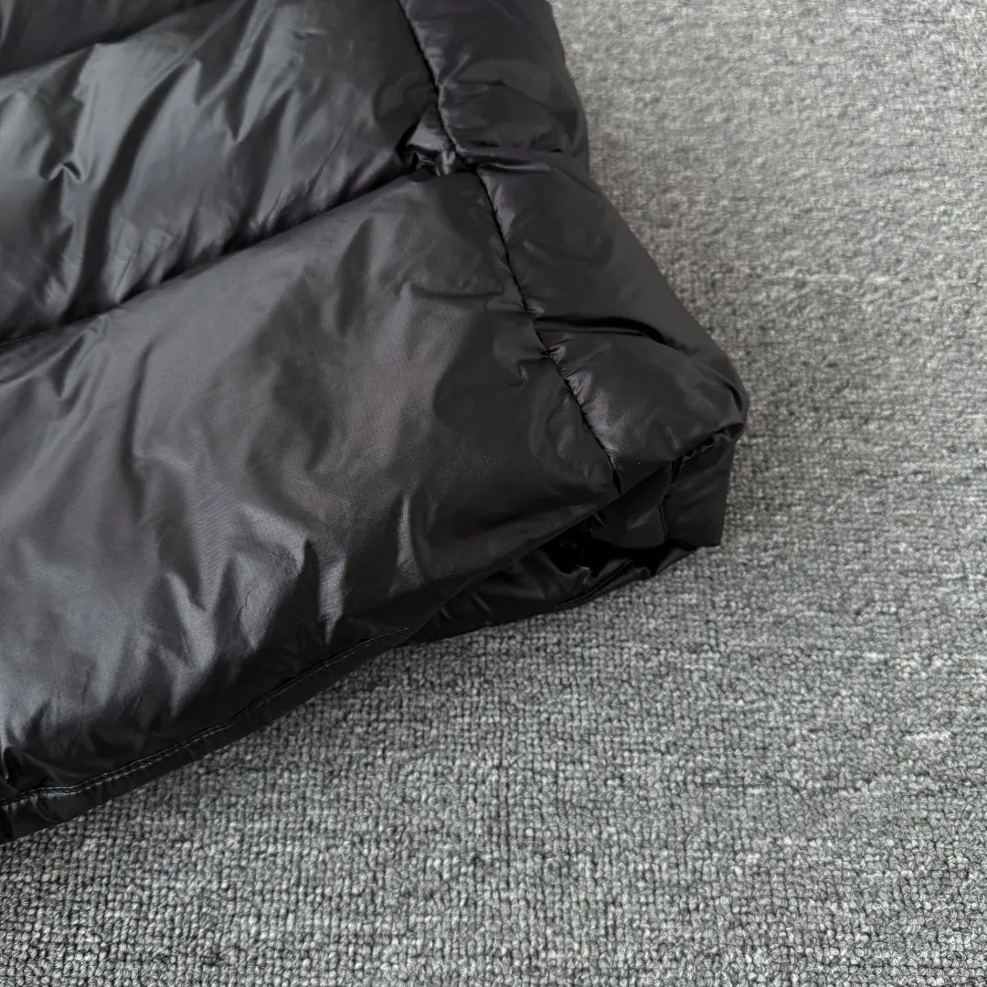 Cypress Puffer Down Vest D35023531 — view 12