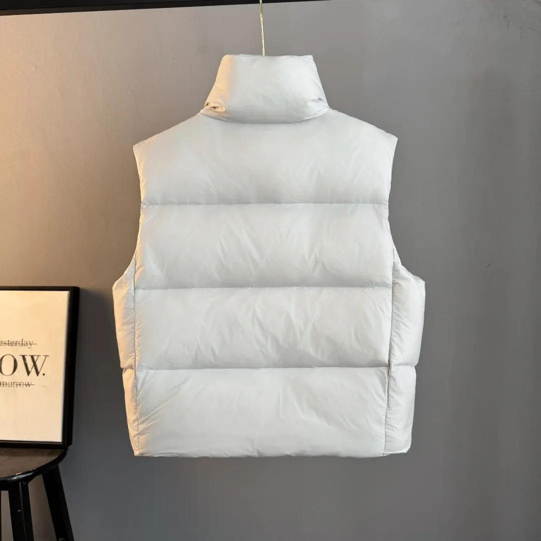 Cypress Down-Filled Puffer Gilet D35023529 — view 2