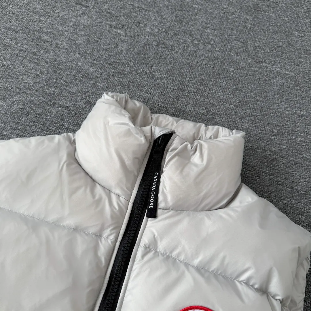 Cypress Down-Filled Puffer Gilet D35023528 — view 3